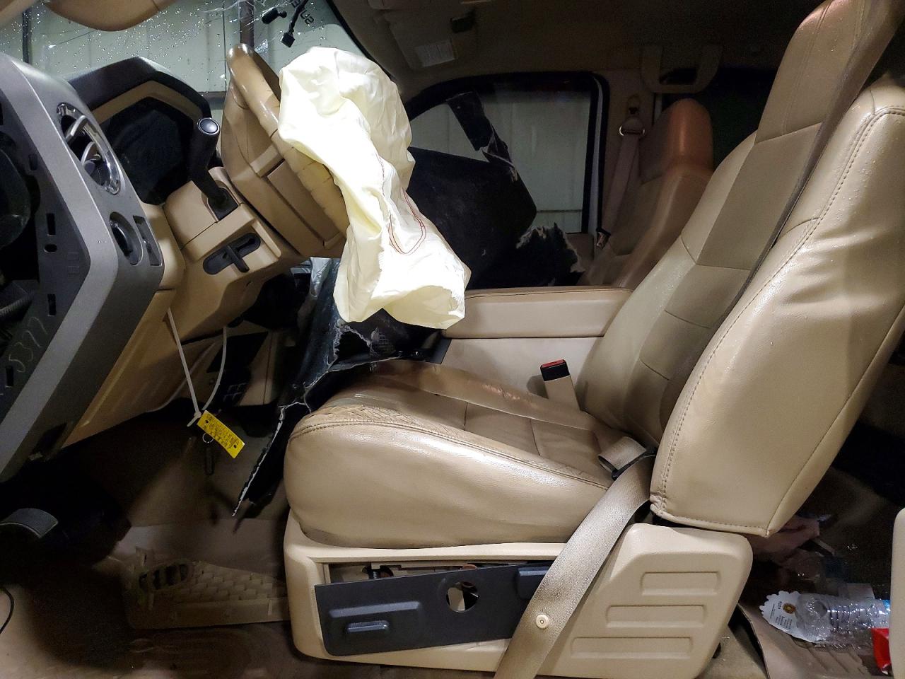 2010 Ford F250 Super Duty White vin: 1FTSW2BRXAEB05499