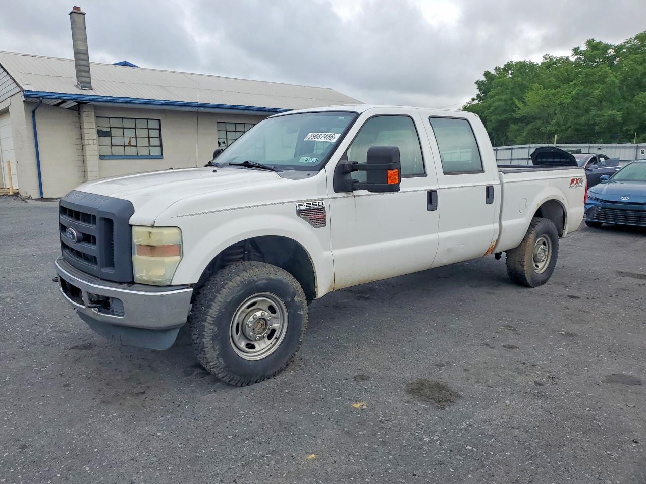 2010 Ford F250 Super Duty White vin: 1FTSW2BRXAEB29253