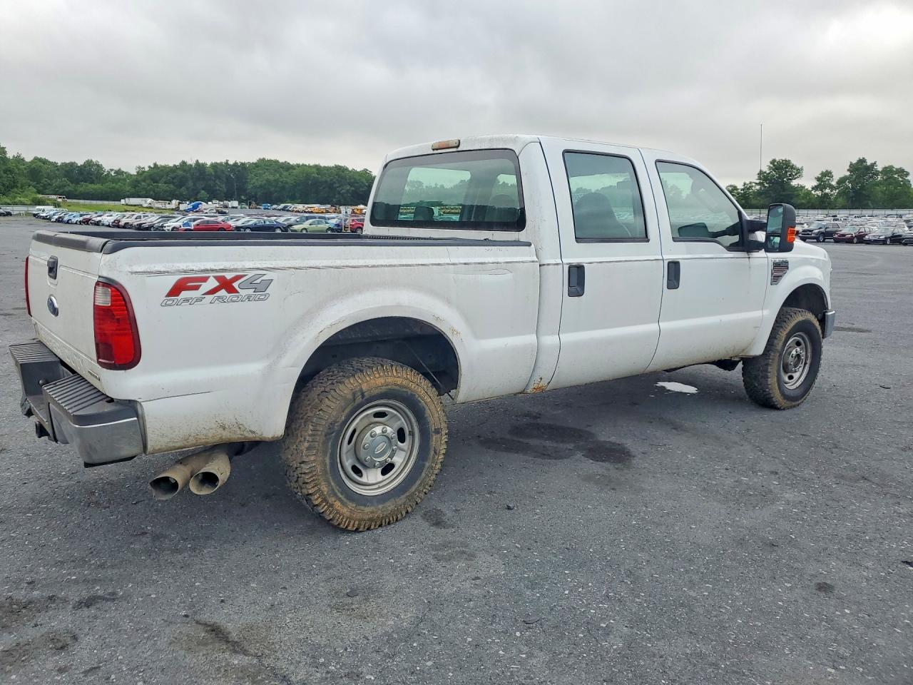 2010 Ford F250 Super Duty White vin: 1FTSW2BRXAEB29253