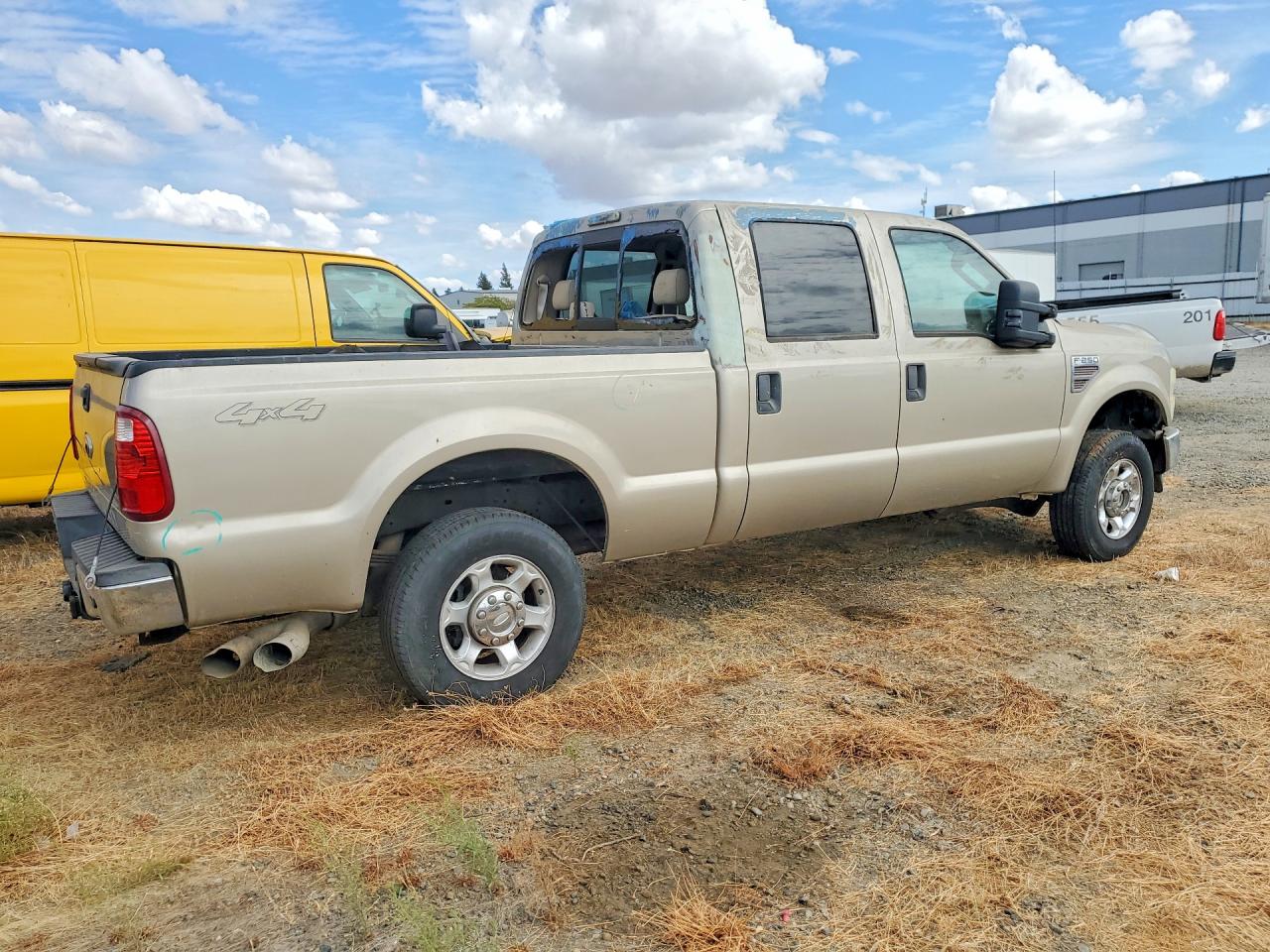 2010 Ford F250 Super Duty Tan vin: 1FTSW2BRXAEB30015