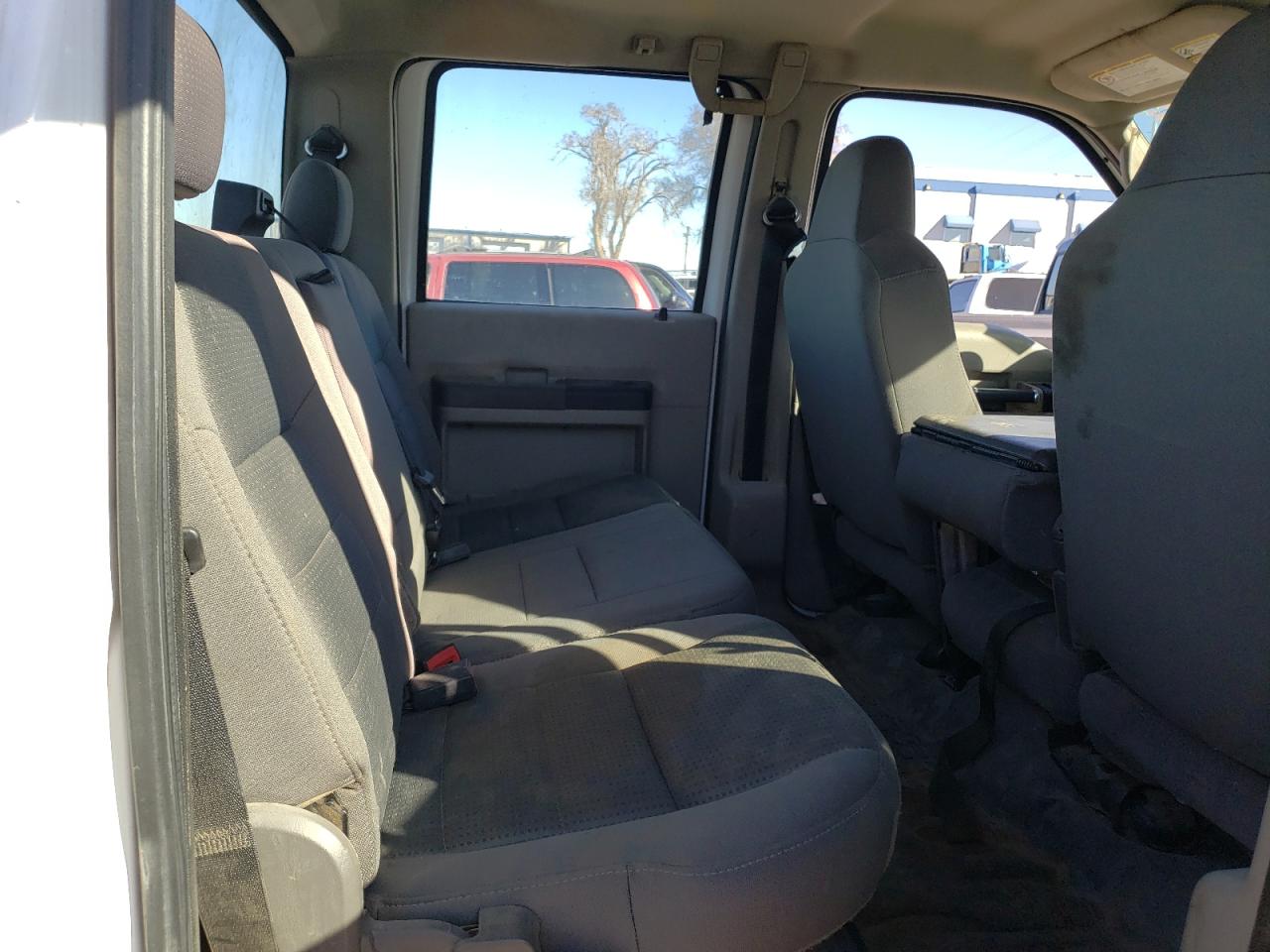 2010 Ford F250 Super Duty White vin: 1FTSW2BY1AEA55440