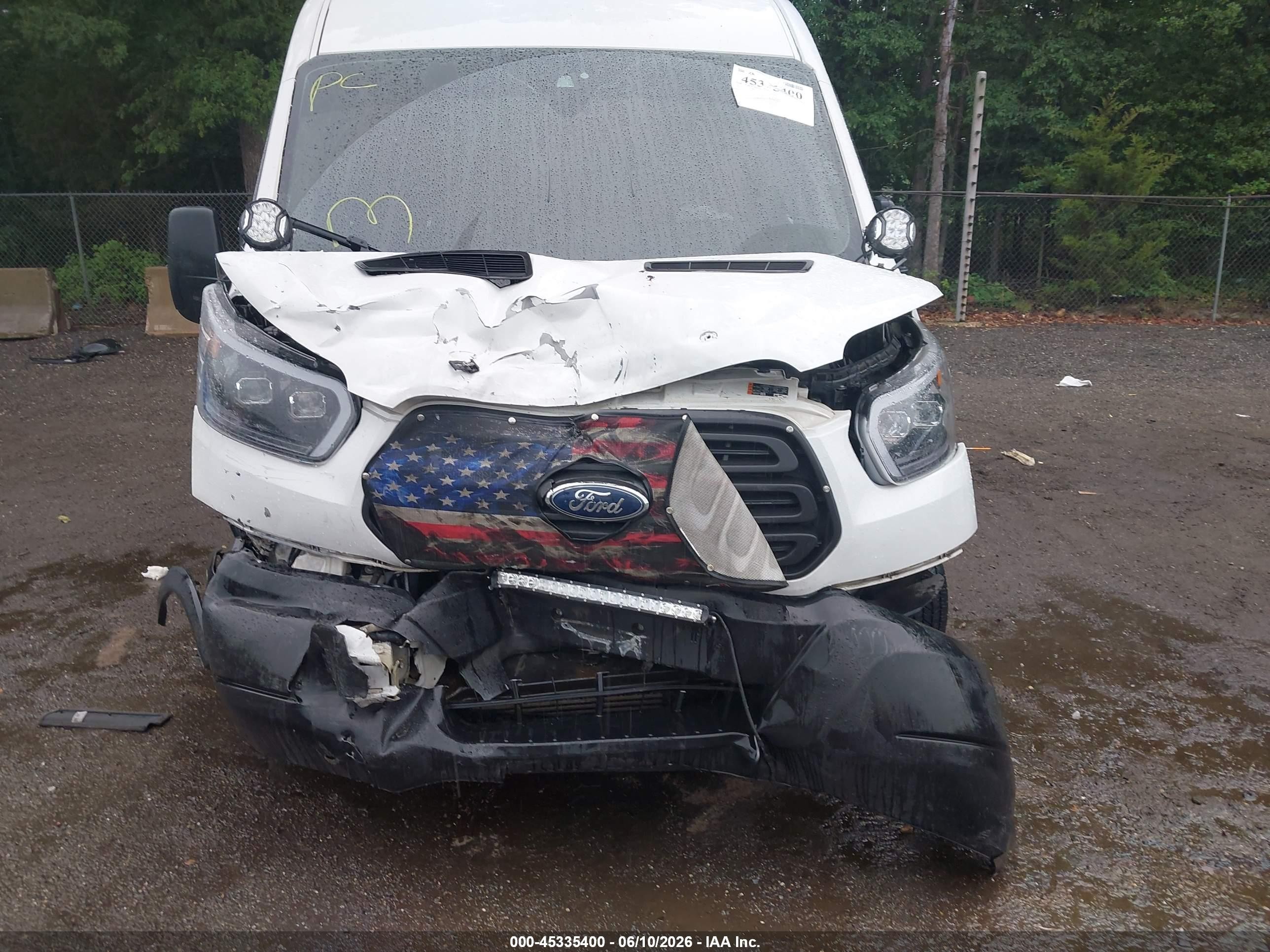 2015 Ford Transit-350 White vin: 1FTSW2CG3FKA78409