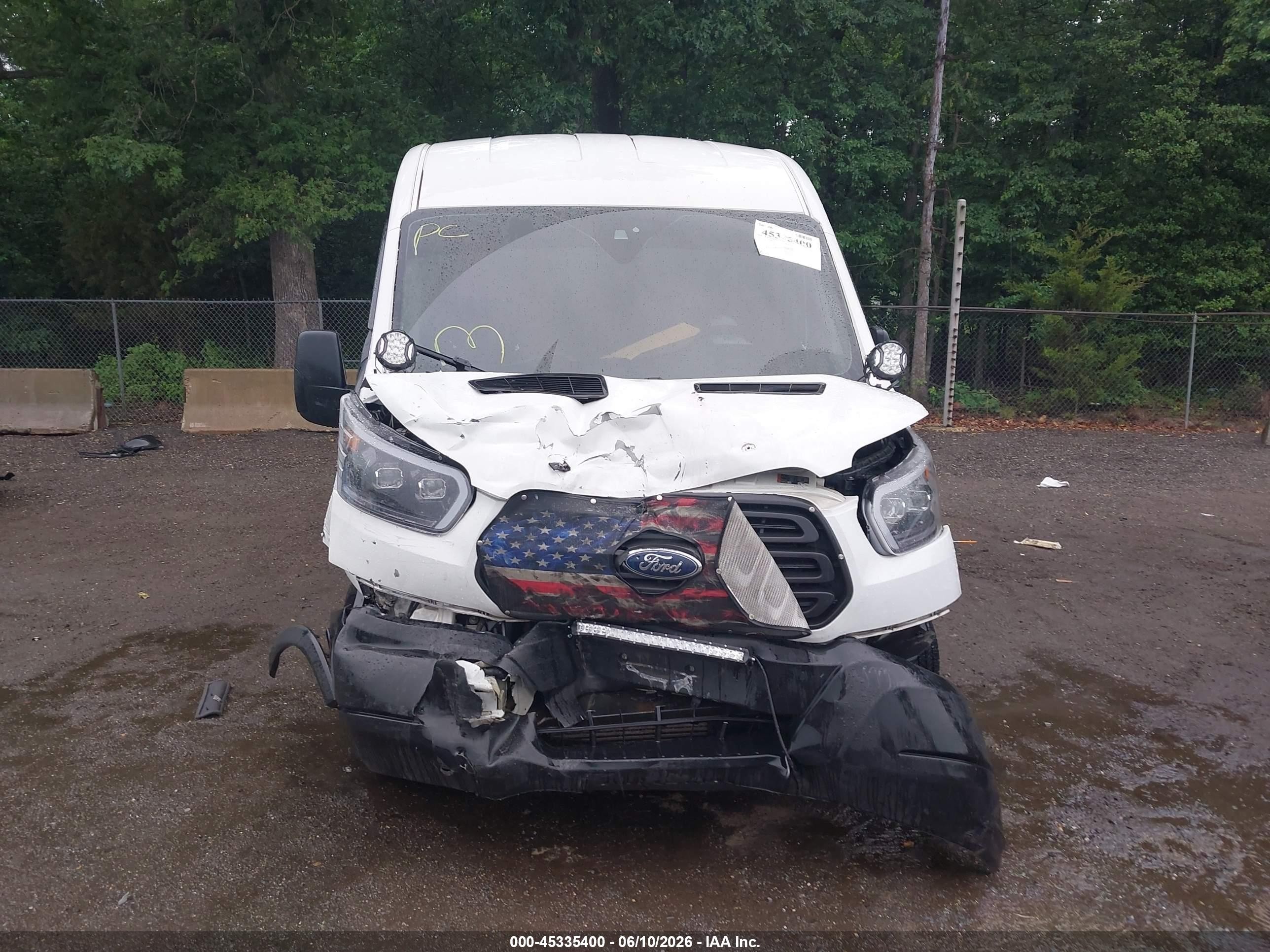 2015 Ford Transit-350 White vin: 1FTSW2CG3FKA78409
