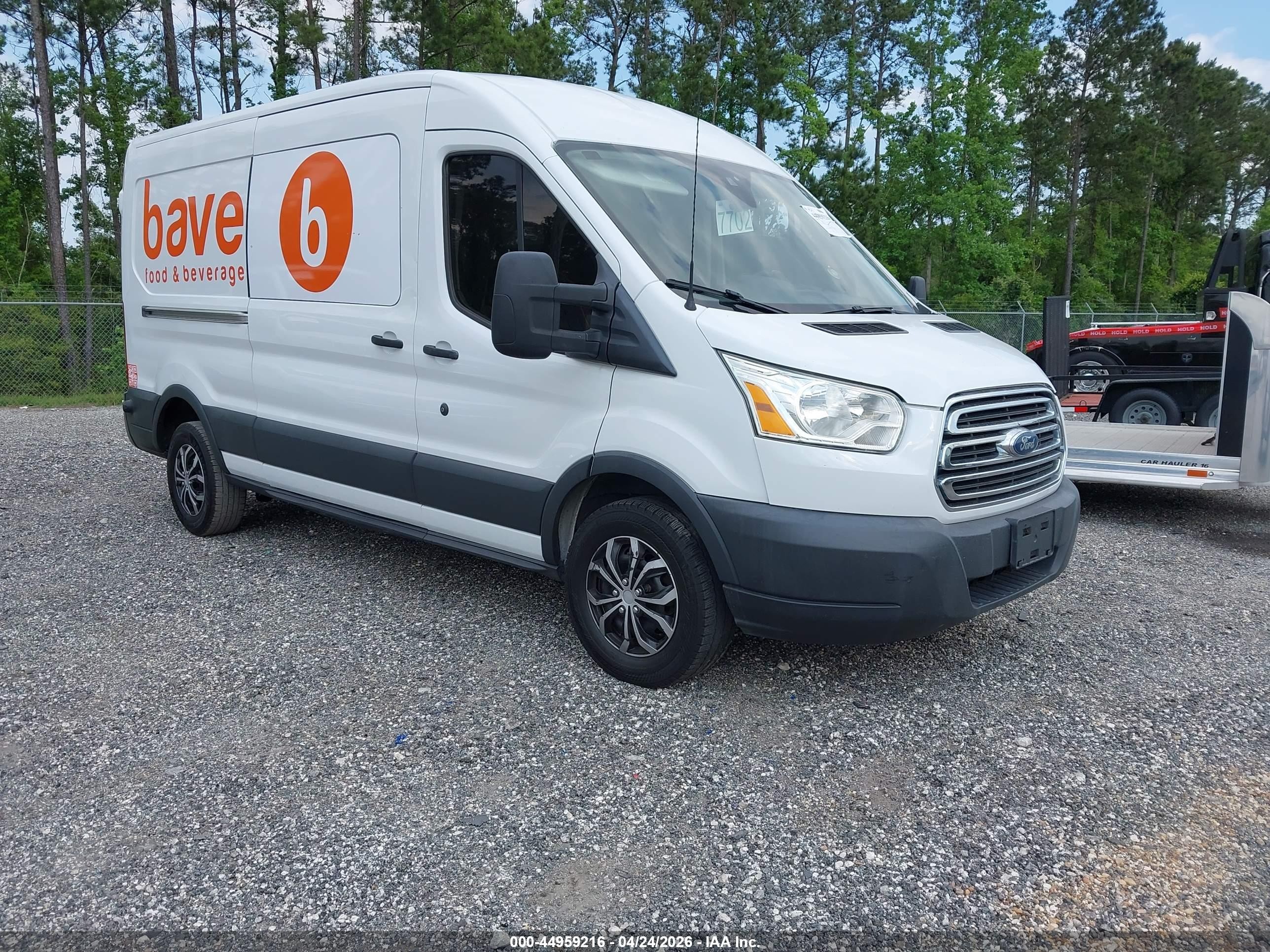 2015 Ford Transit-350   White vin: 1FTSW2CG4FKB25740