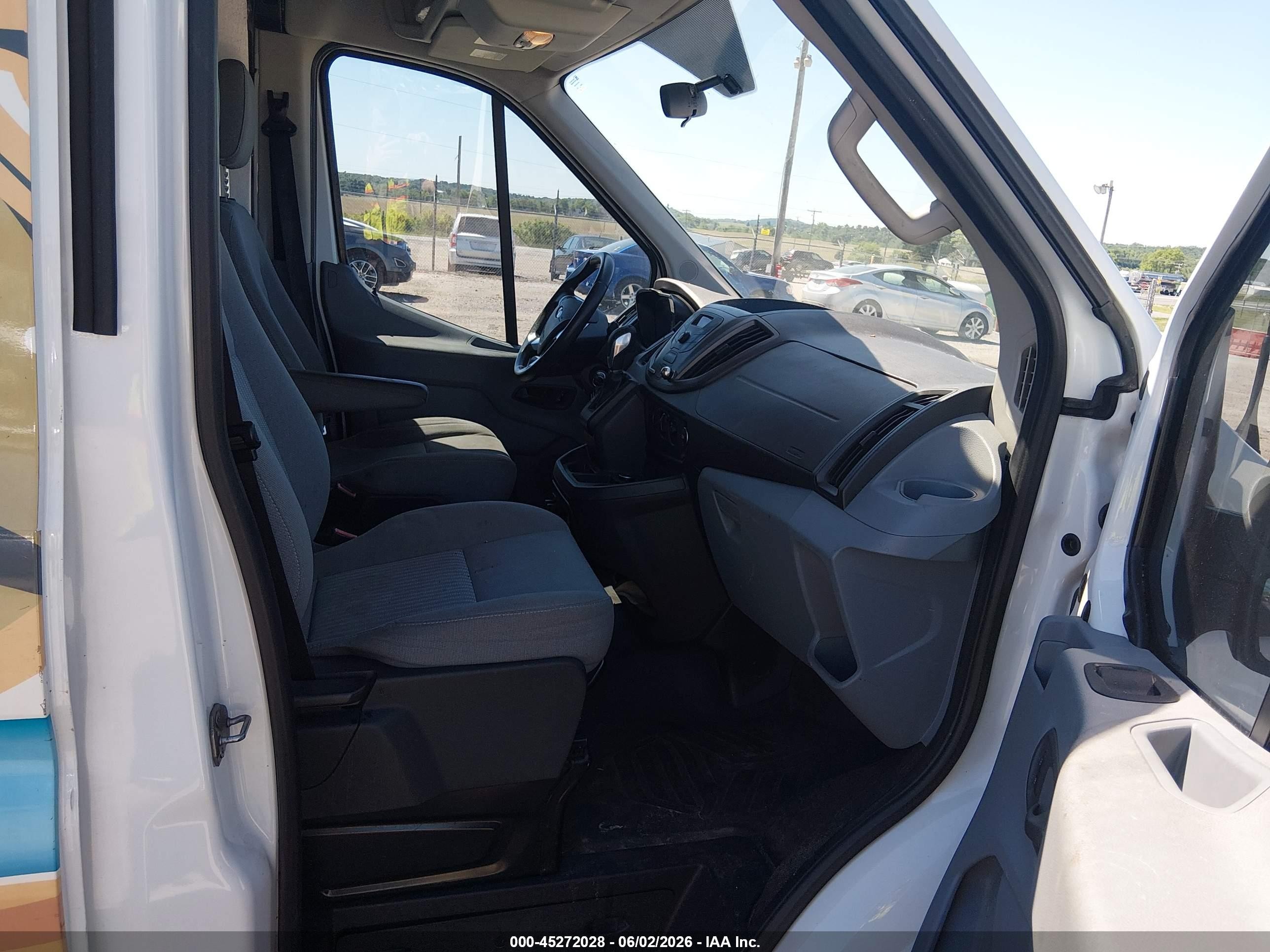 2015 Ford Transit-350 White vin: 1FTSW2CM6FKA09977
