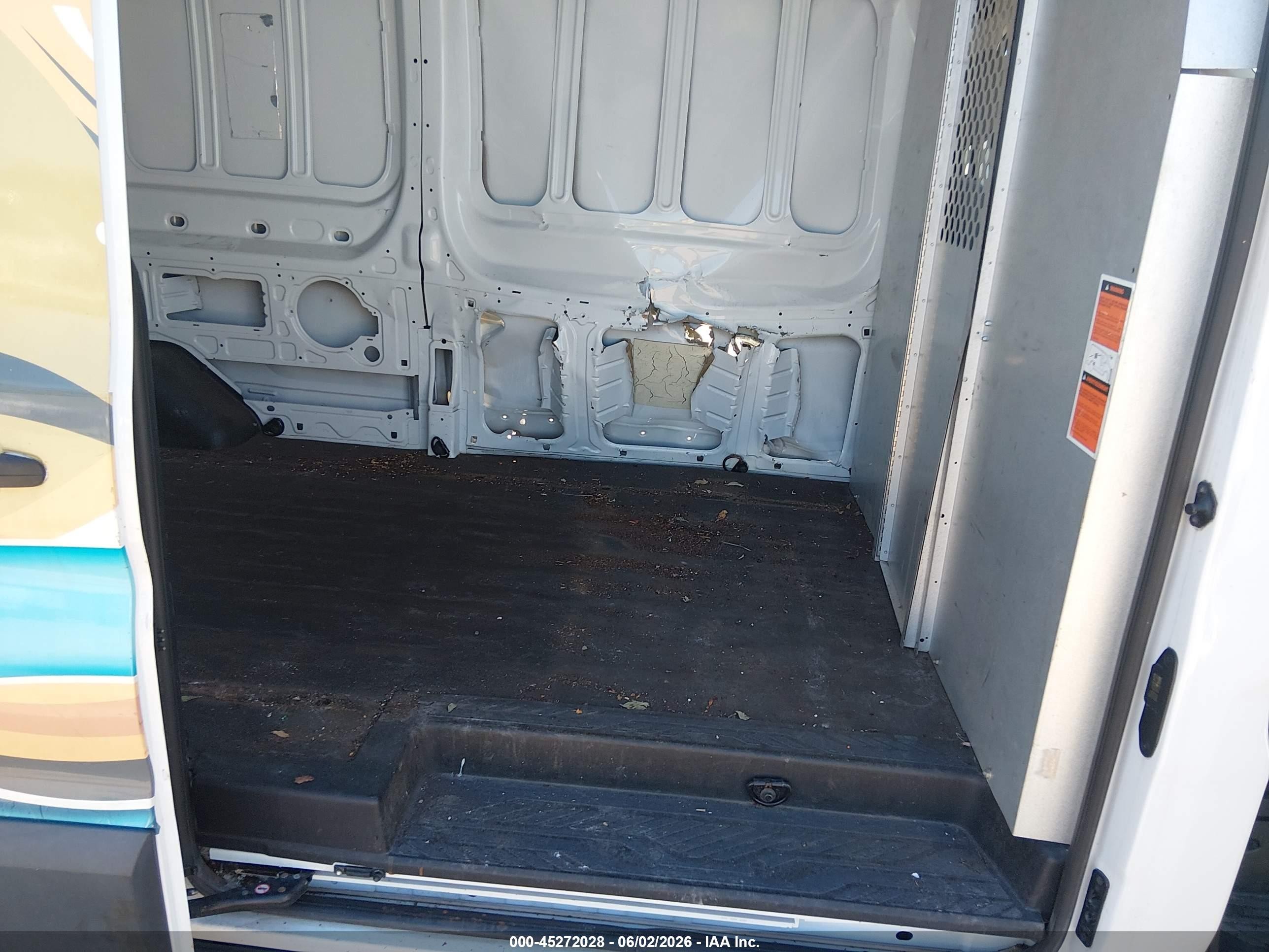 2015 Ford Transit-350 White vin: 1FTSW2CM6FKA09977