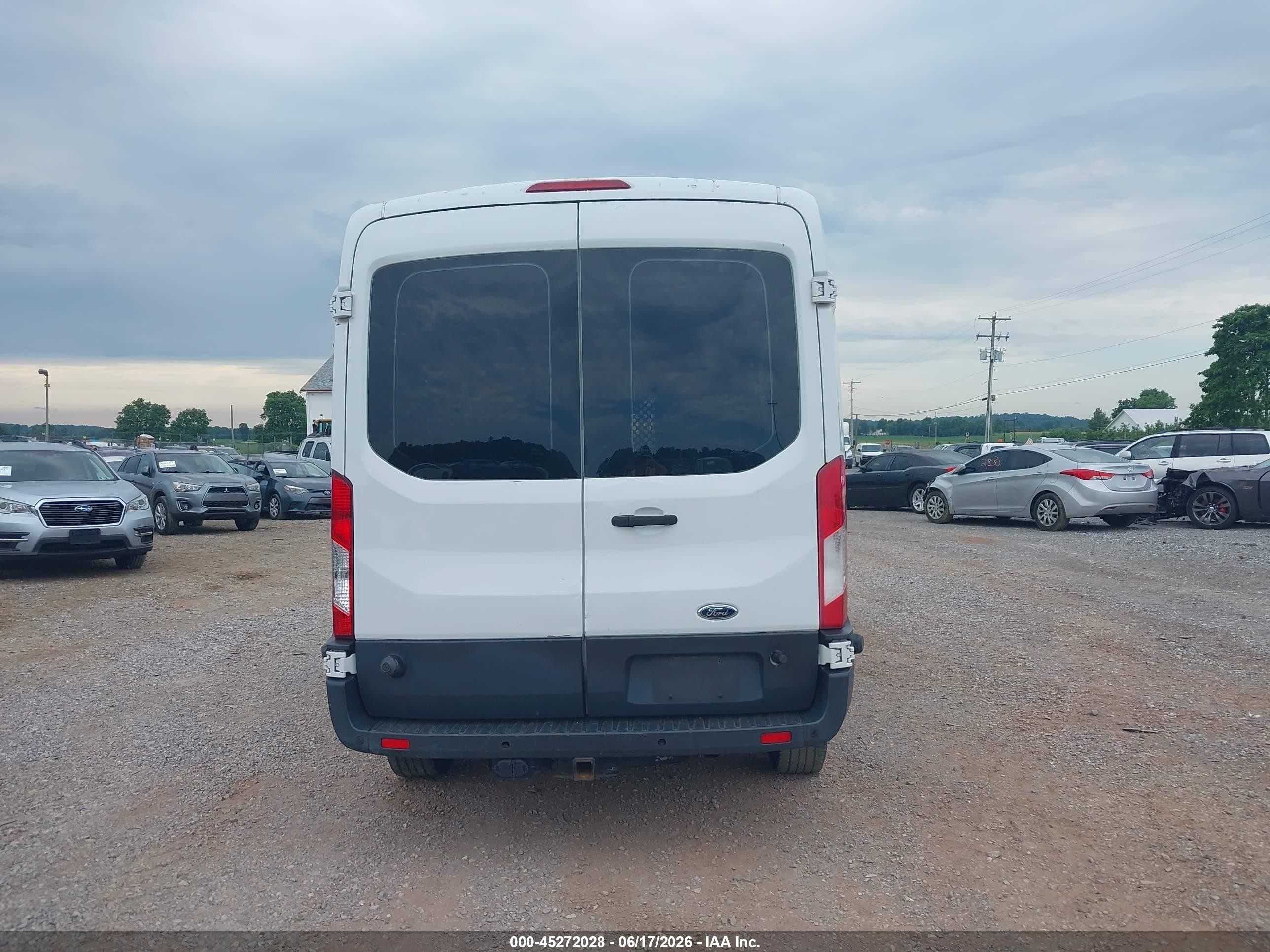 2015 Ford Transit-350 White vin: 1FTSW2CM6FKA09977