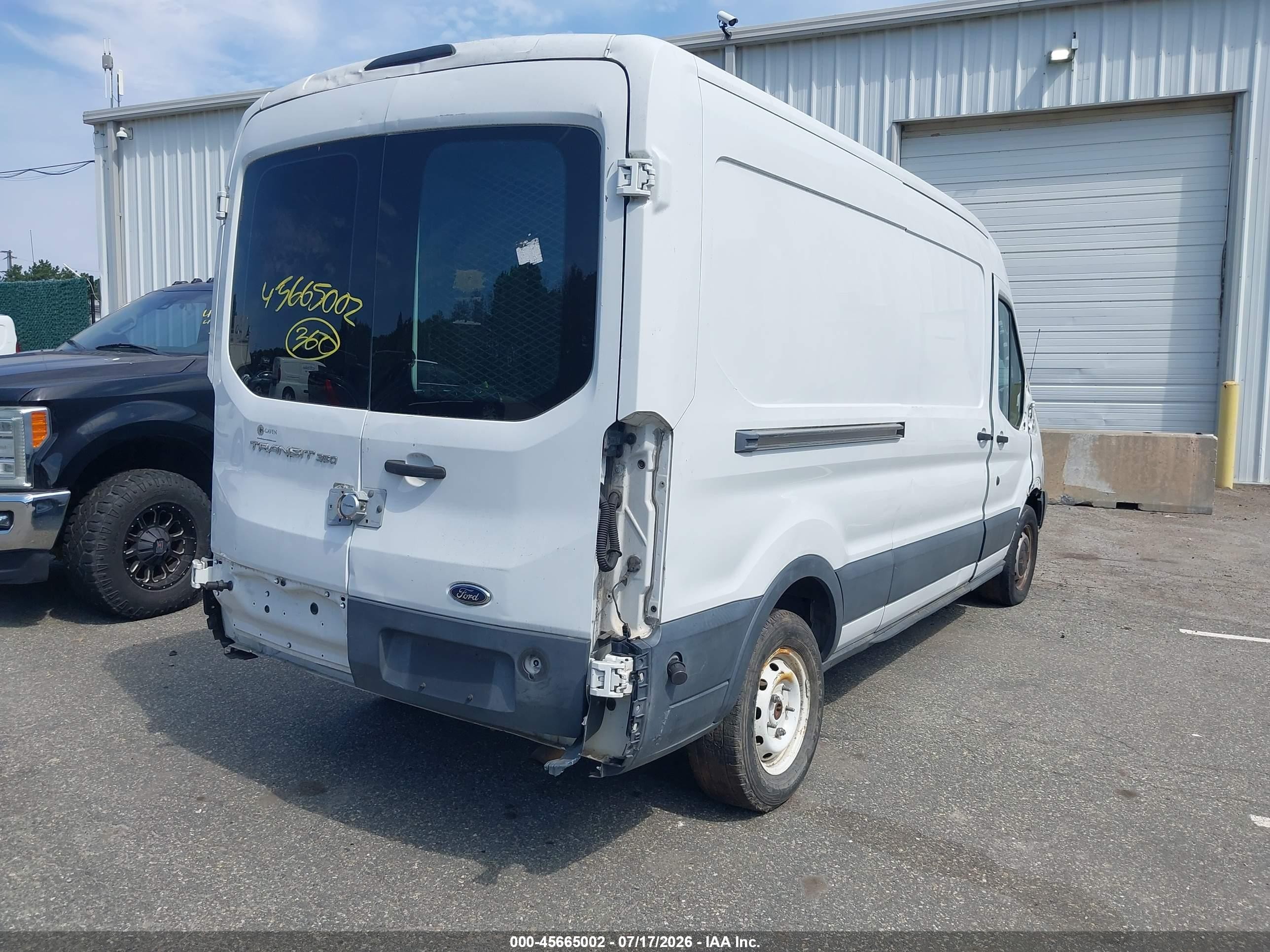 2015 Ford Transit-350   White vin: 1FTSW2CM7FKA10197