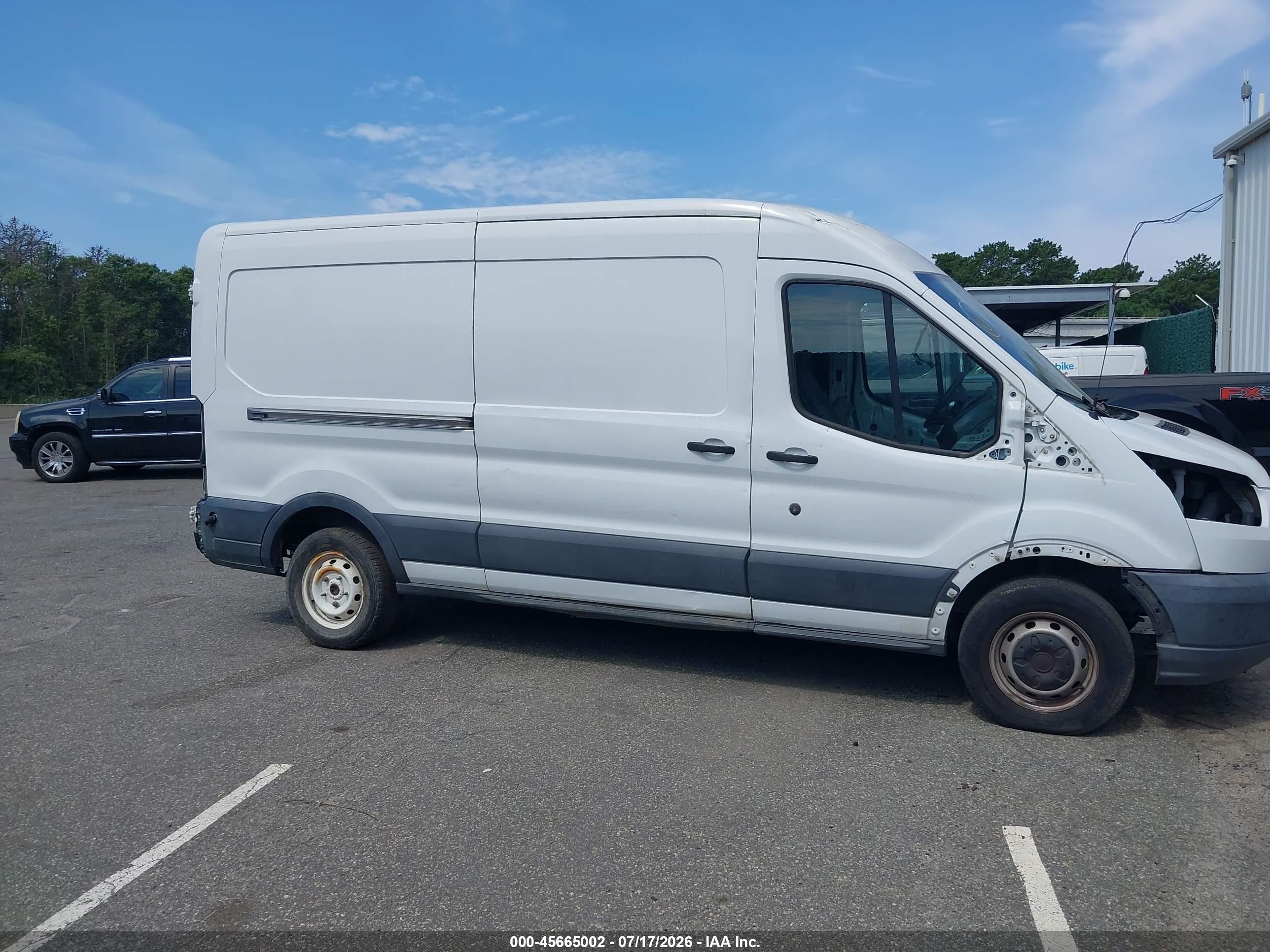 2015 Ford Transit-350   White vin: 1FTSW2CM7FKA10197