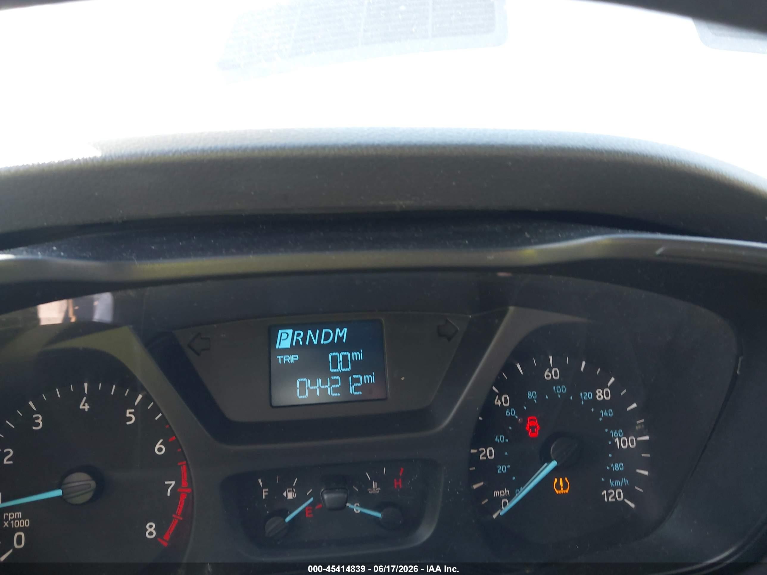 2015 Ford Transit-350   White vin: 1FTSW2CMXFKA04796