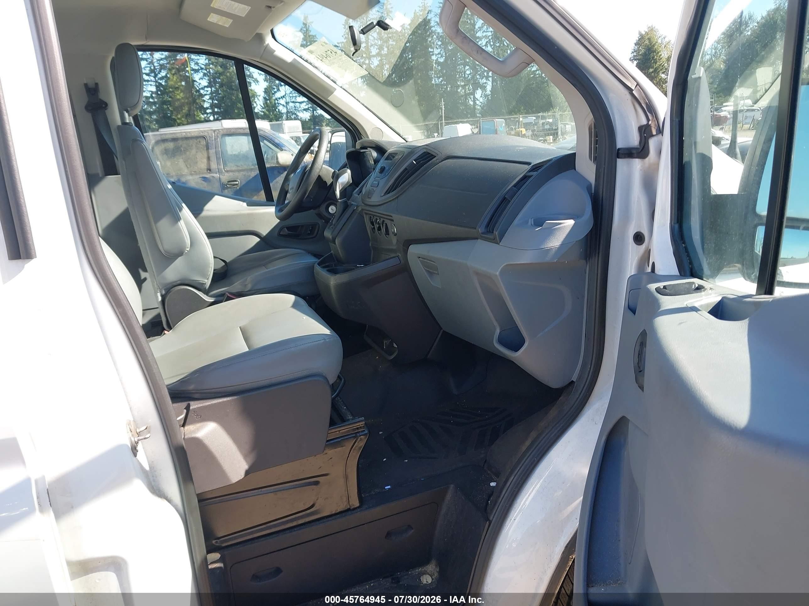 2015 Ford Transit-350   White vin: 1FTSW2YG4FKA53379