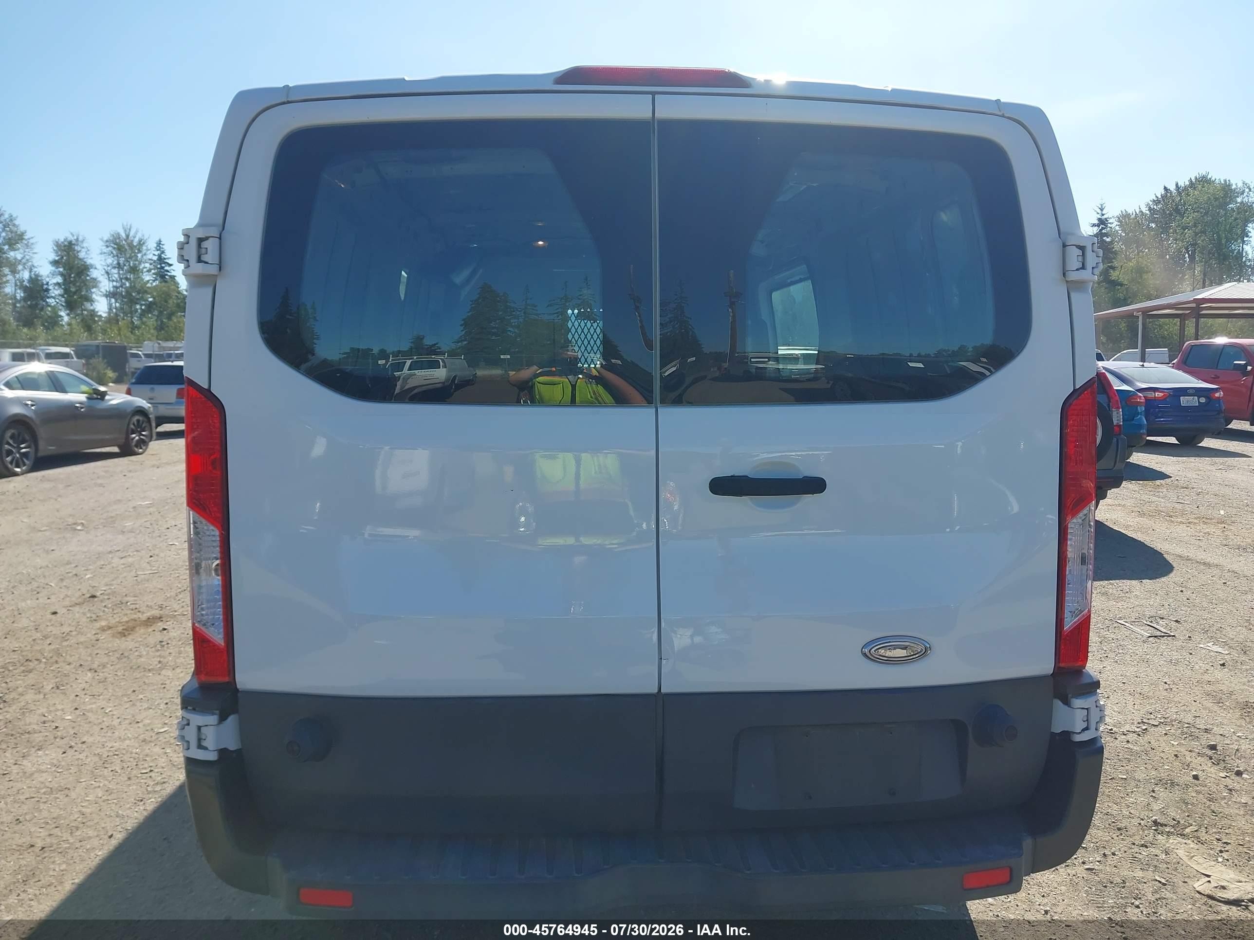 2015 Ford Transit-350   White vin: 1FTSW2YG4FKA53379