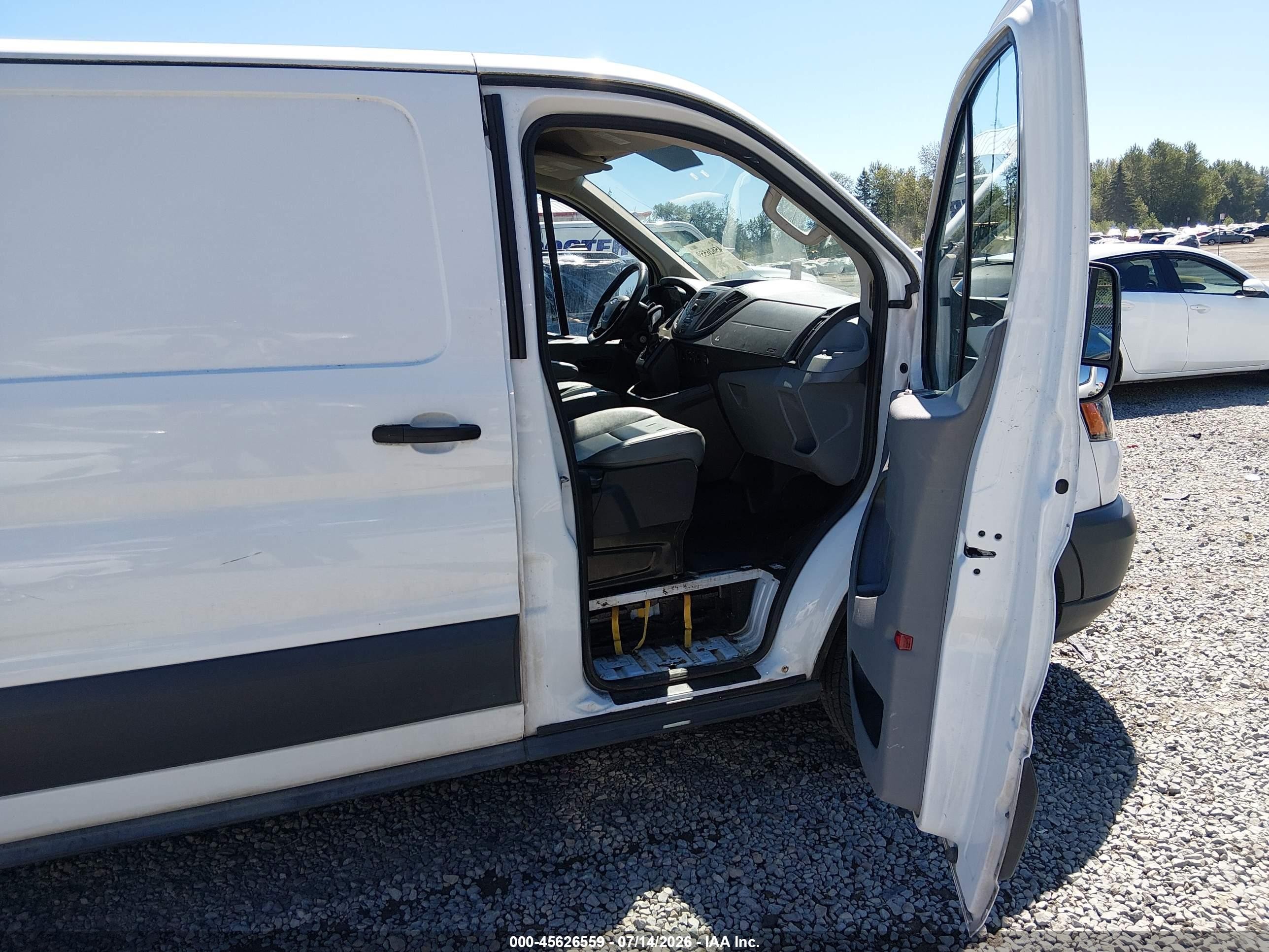 2015 Ford Transit-350   White vin: 1FTSW2YM7FKA94188