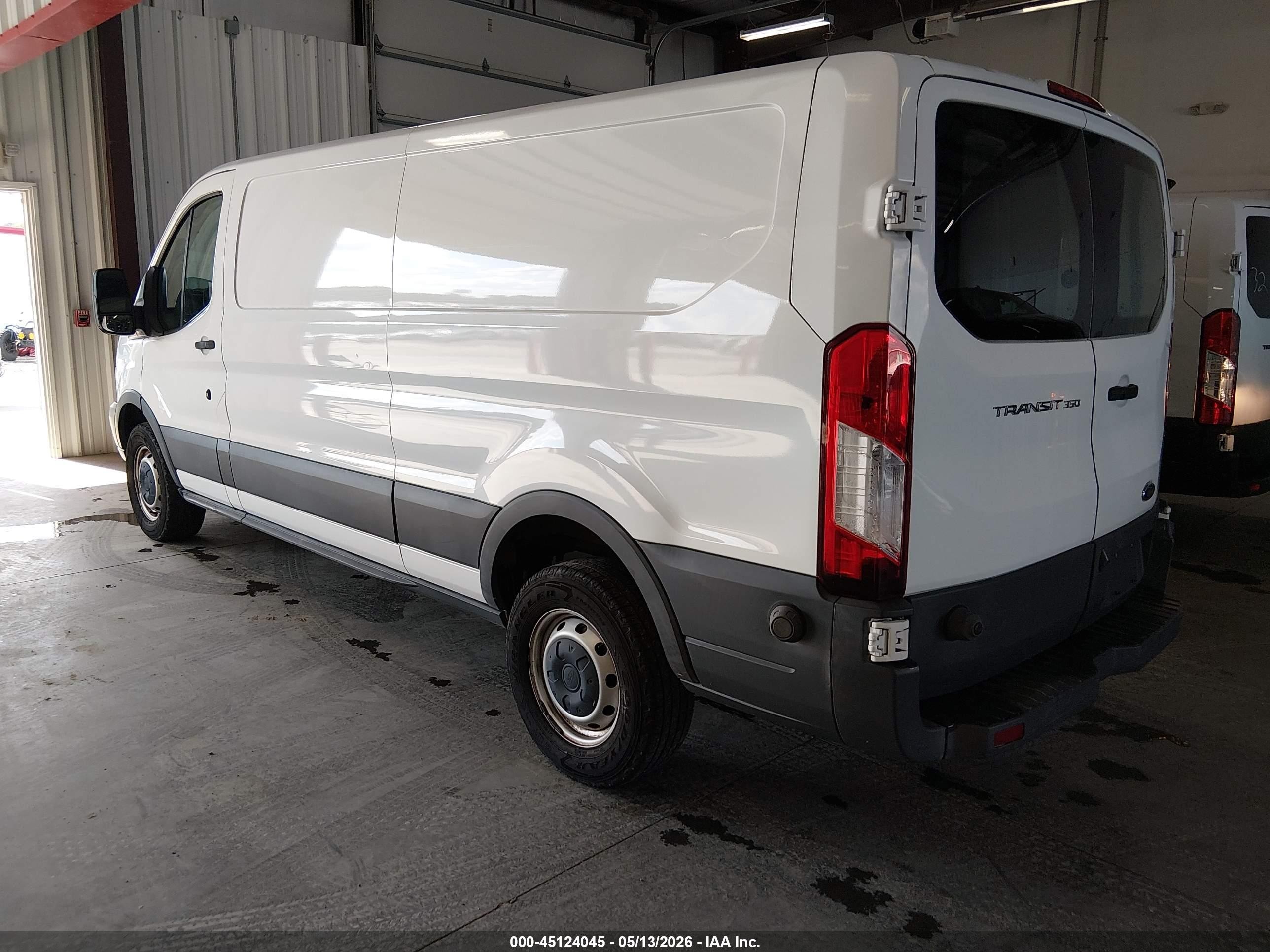 2015 Ford Transit-350   White vin: 1FTSW2ZM3FKB28125