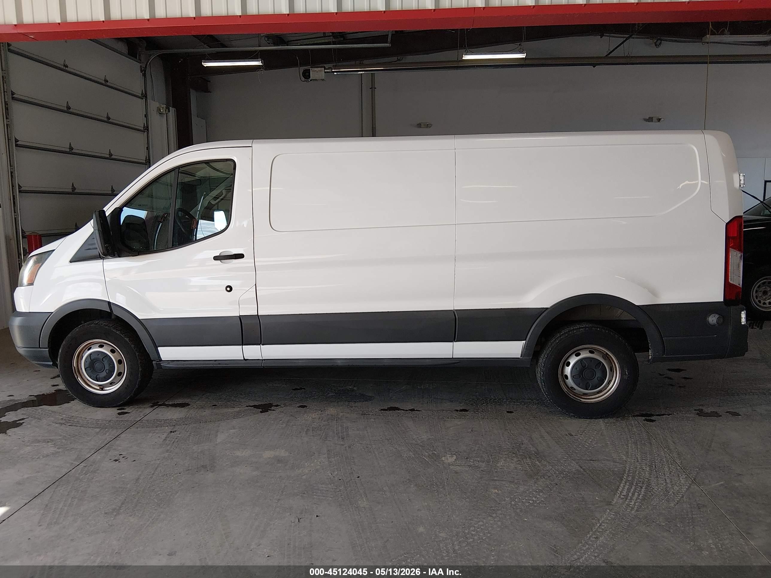 2015 Ford Transit-350   White vin: 1FTSW2ZM3FKB28125
