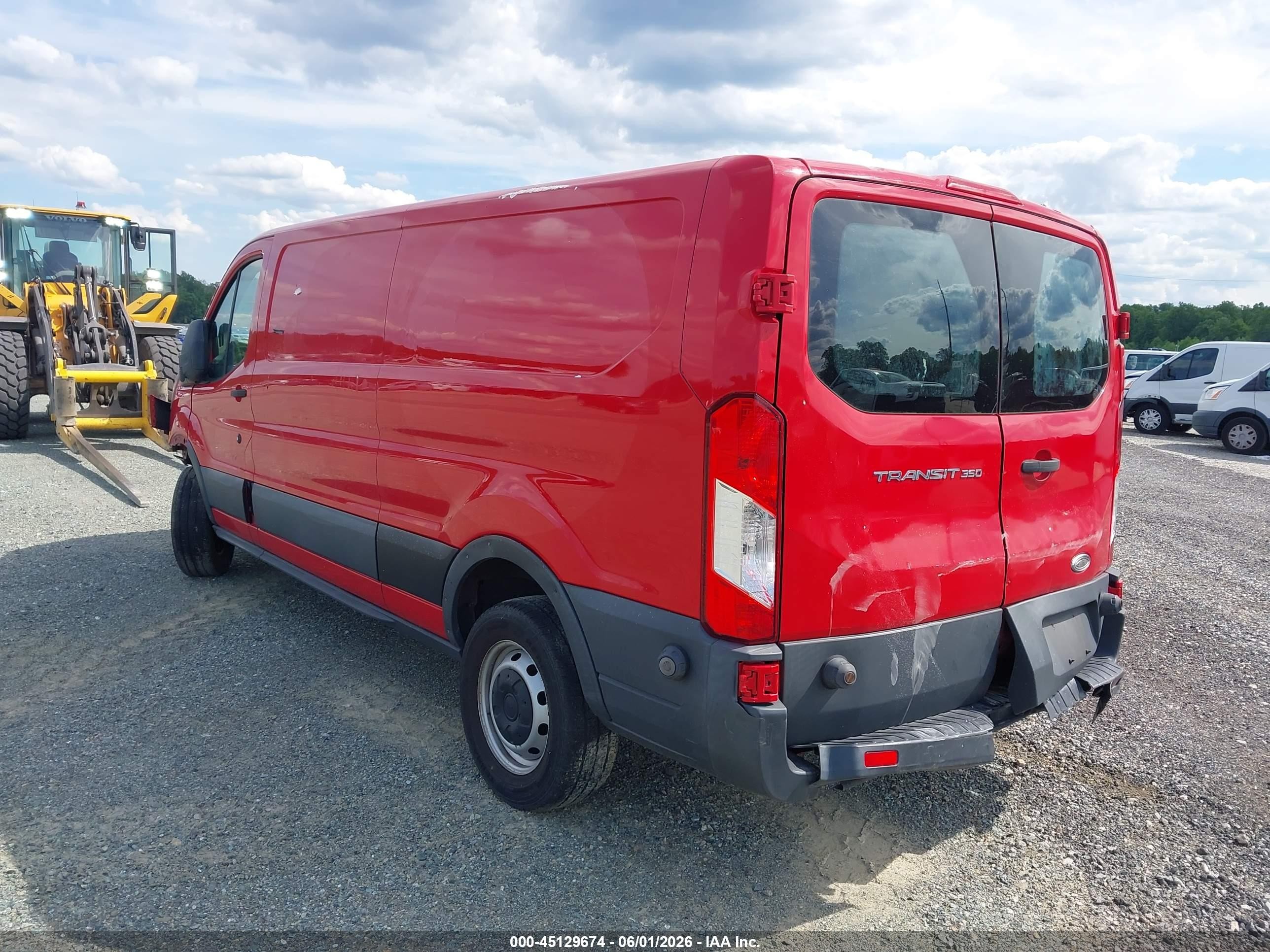 2015 Ford Transit-350   Red vin: 1FTSW2ZM8FKA48187