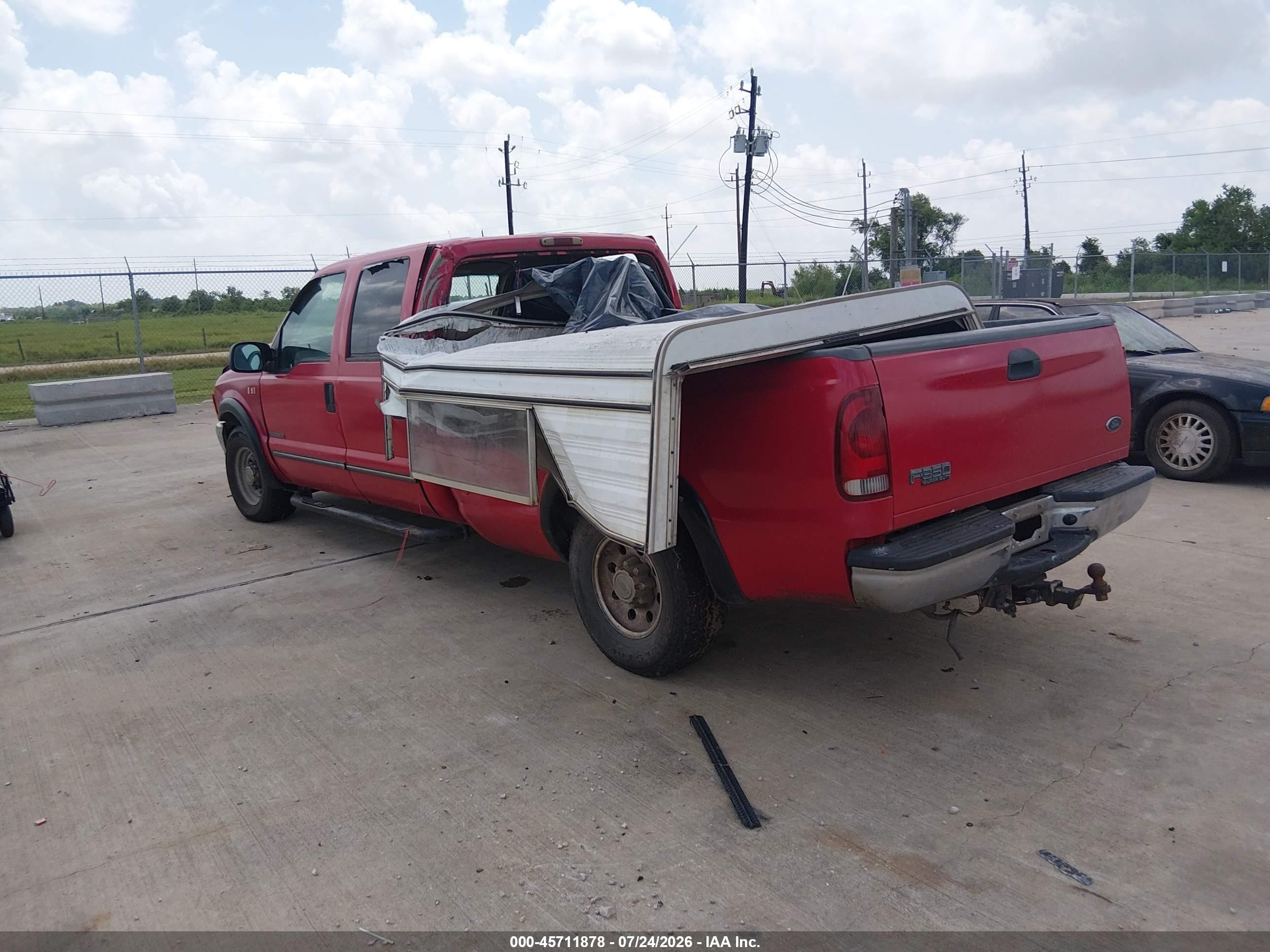 2000 Ford F-350   Red vin: 1FTSW30F3YEB58019
