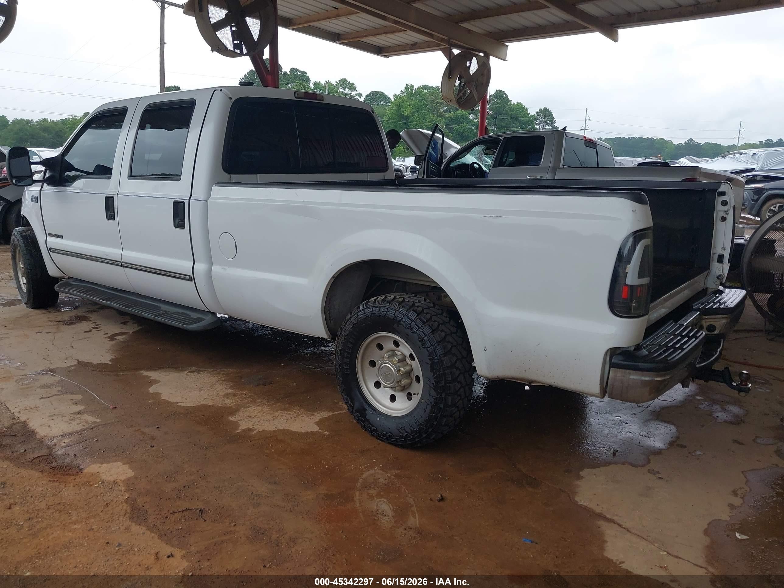 2000 Ford F-350 Lariat/xl/xlt White vin: 1FTSW30F9YEA57583
