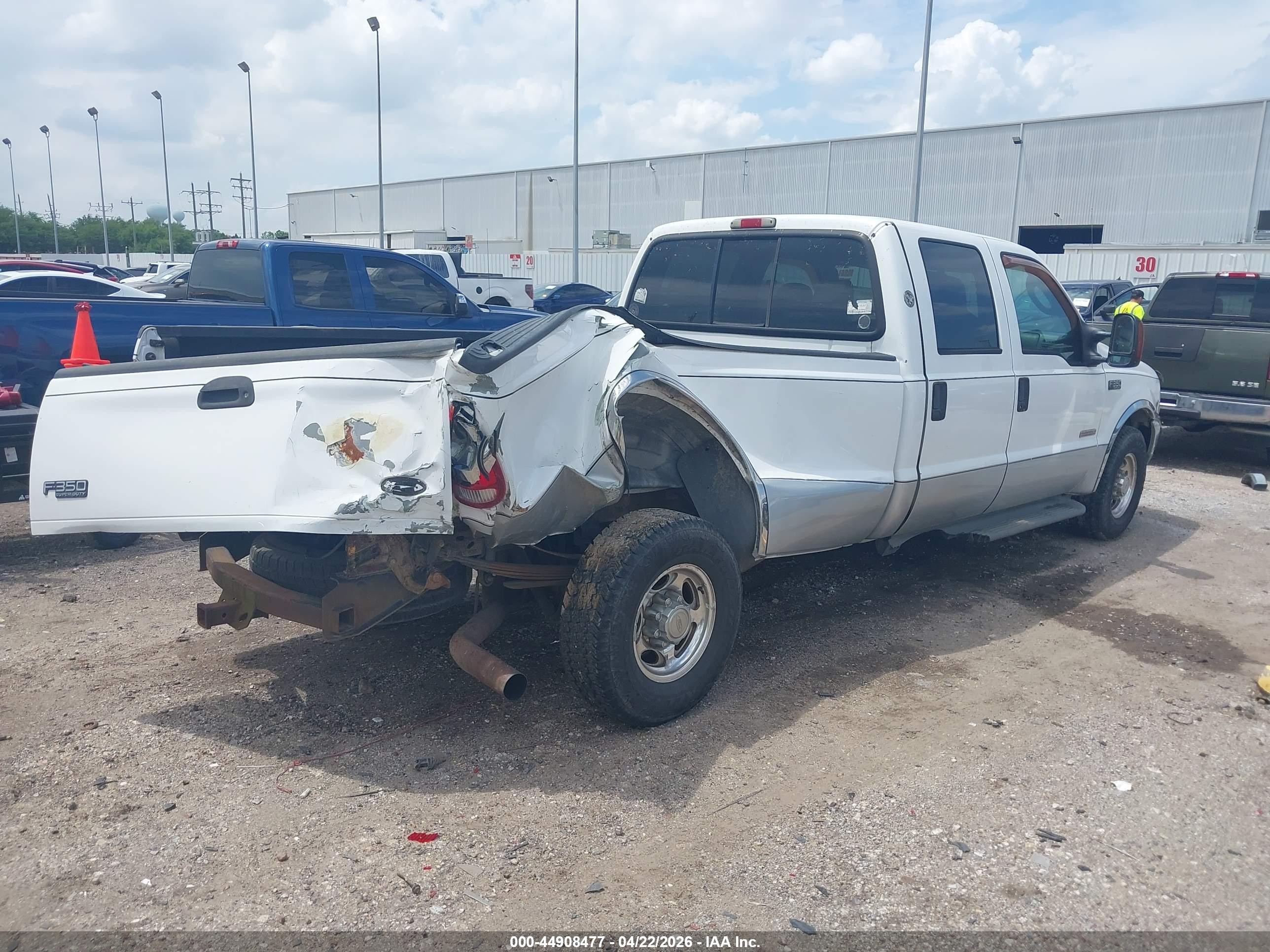 2004 Ford F-350 Lariat/xl/xlt White vin: 1FTSW30P94EA95348
