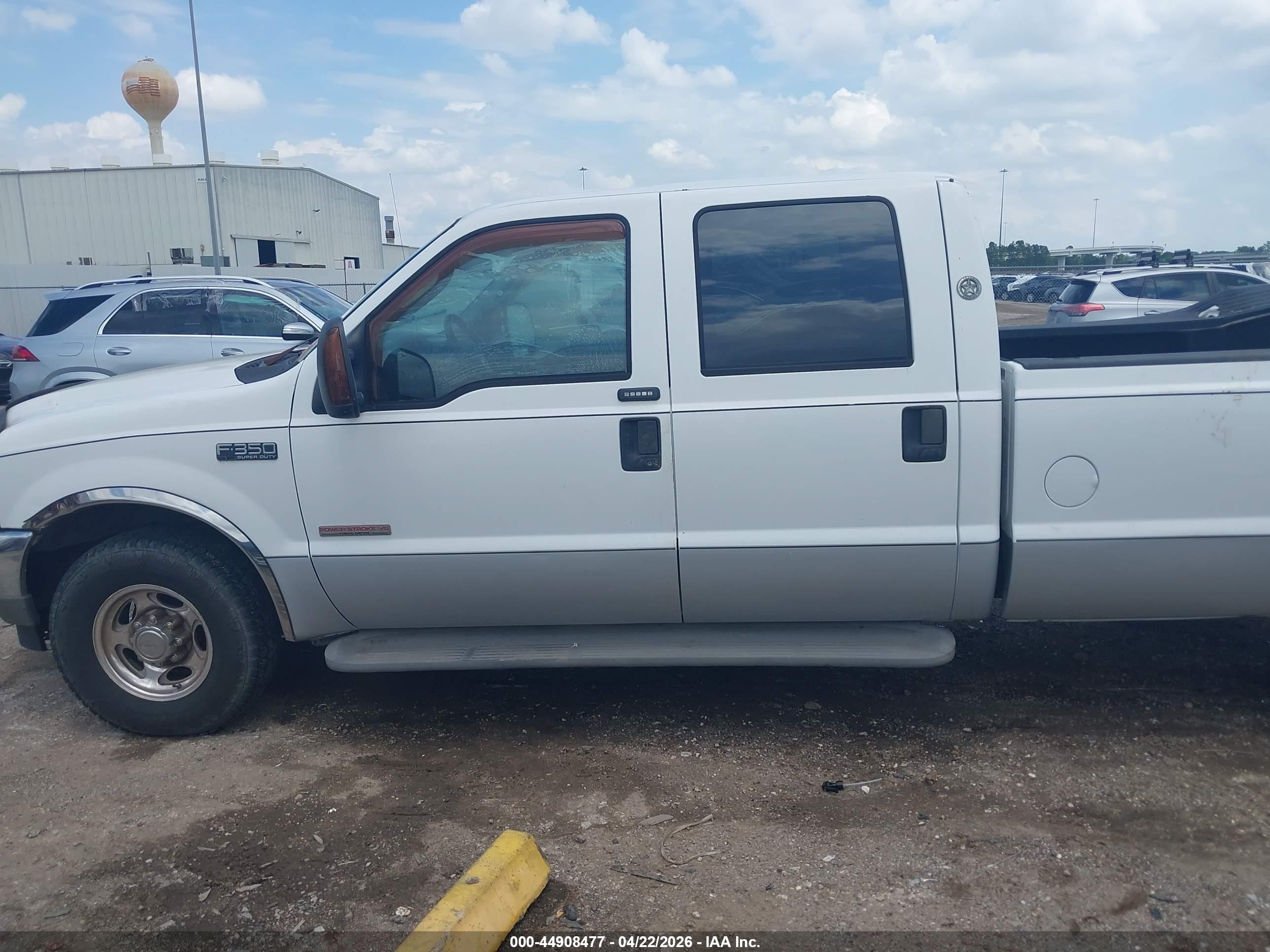 2004 Ford F-350 Lariat/xl/xlt White vin: 1FTSW30P94EA95348