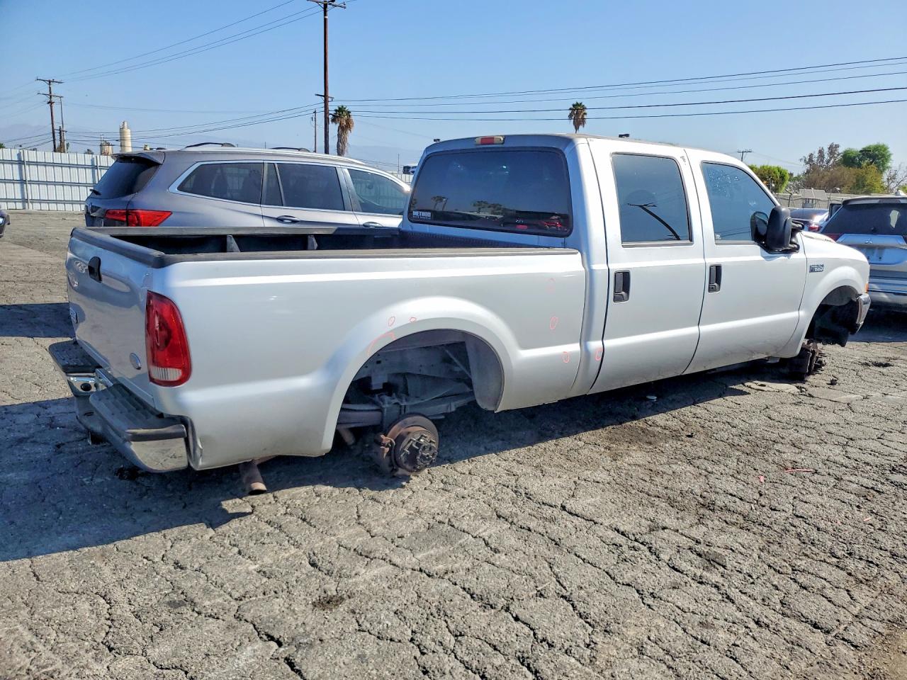 2001 Ford F350 Srw Super Duty Серебряный vin: 1FTSW30S91EB61414
