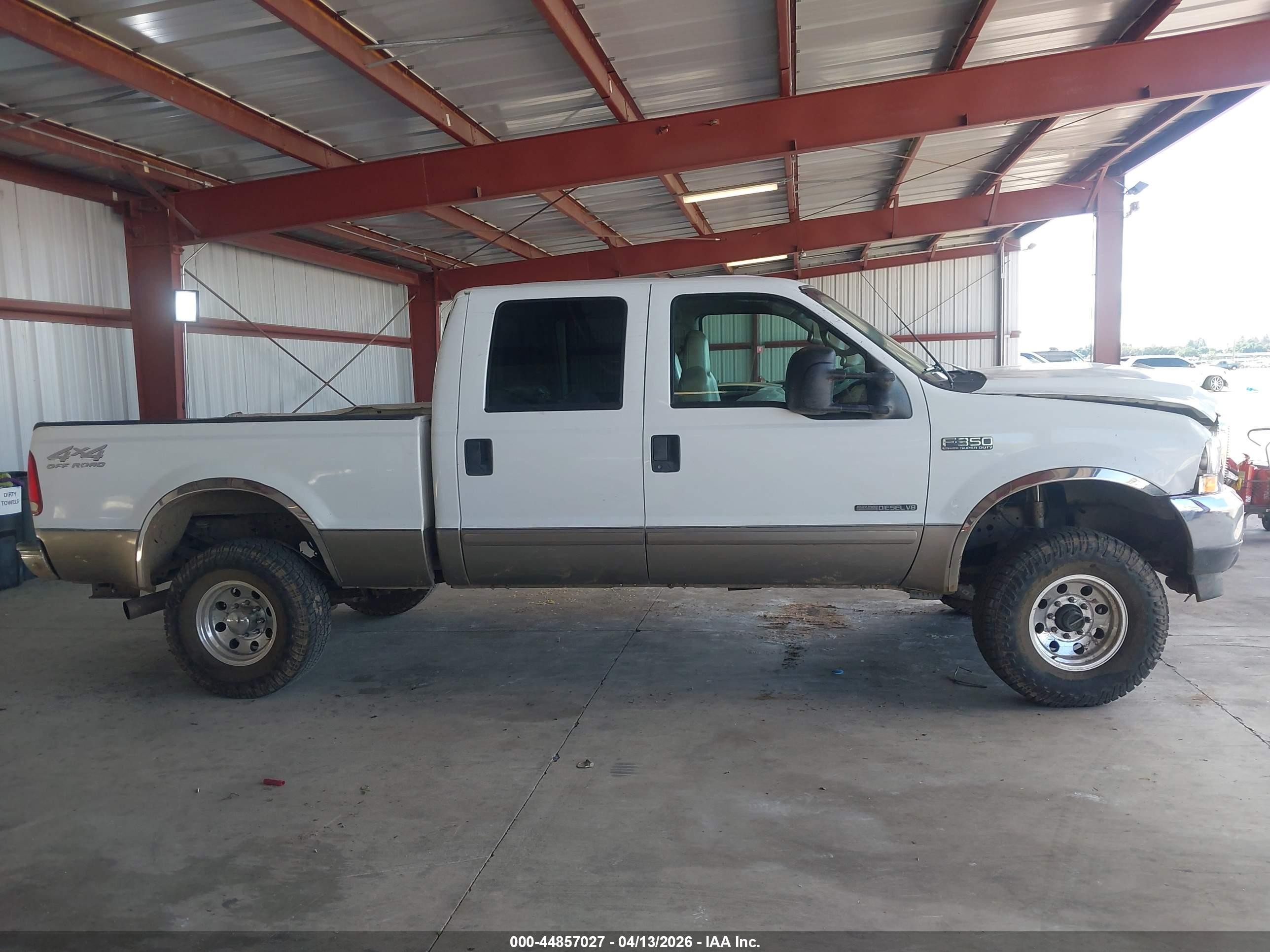 2002 Ford F-350 Lariat/xl/xlt White vin: 1FTSW31F02EC77006