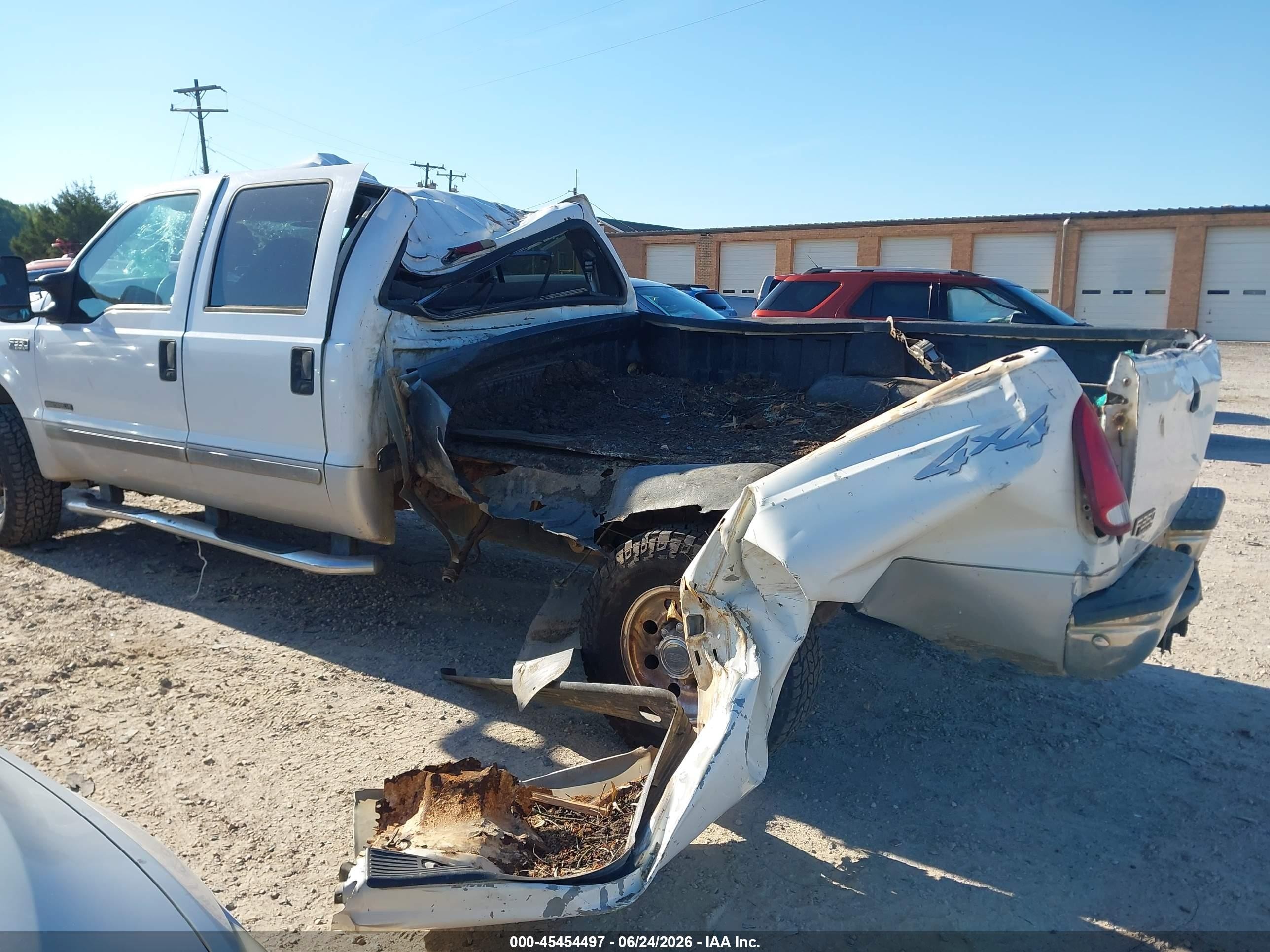 2002 Ford F-350 Lariat/xl/xlt White vin: 1FTSW31F02ED34692