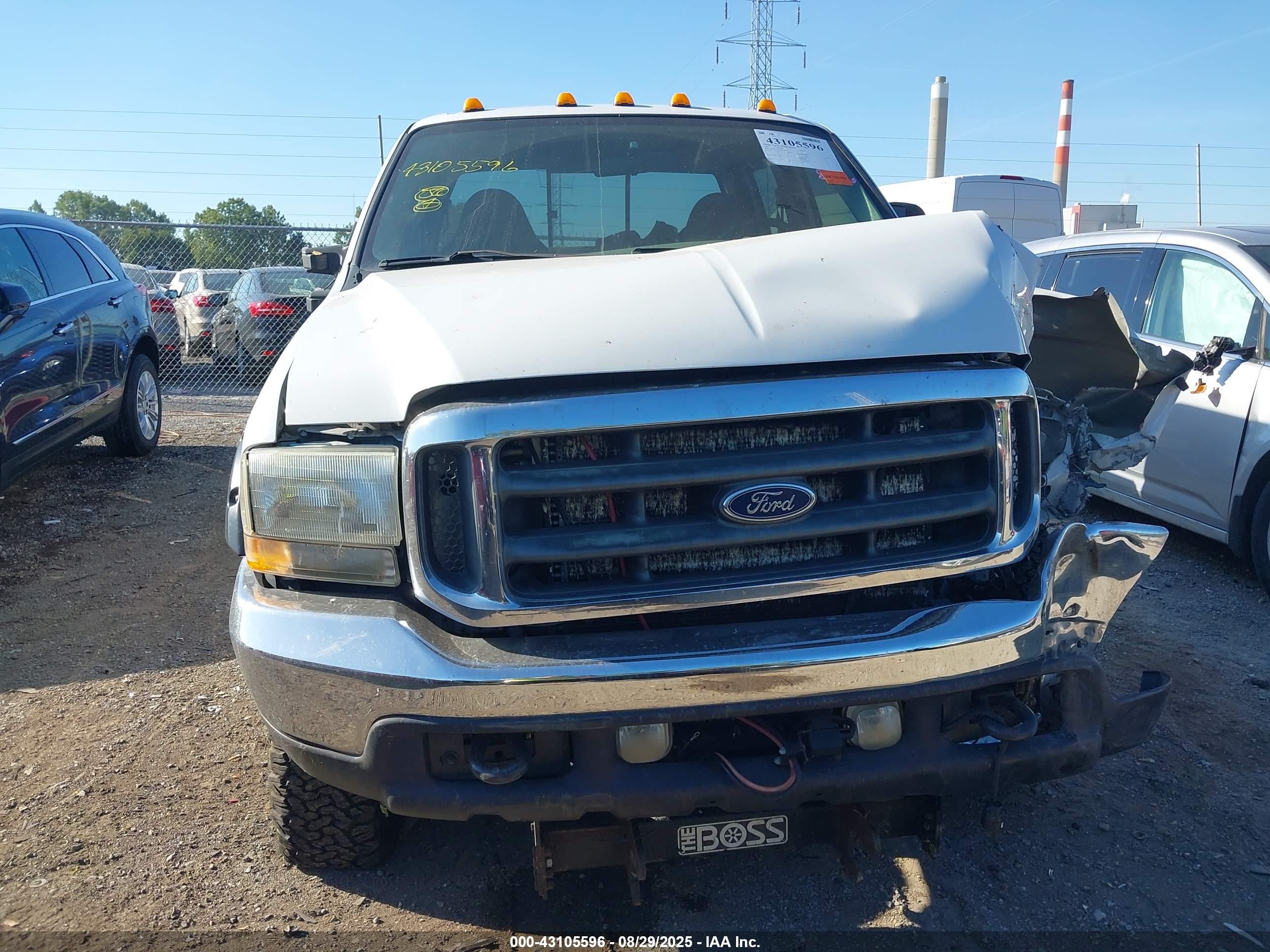 2001 Ford F-350 Lariat/xl/xlt White vin: 1FTSW31F11EA43536