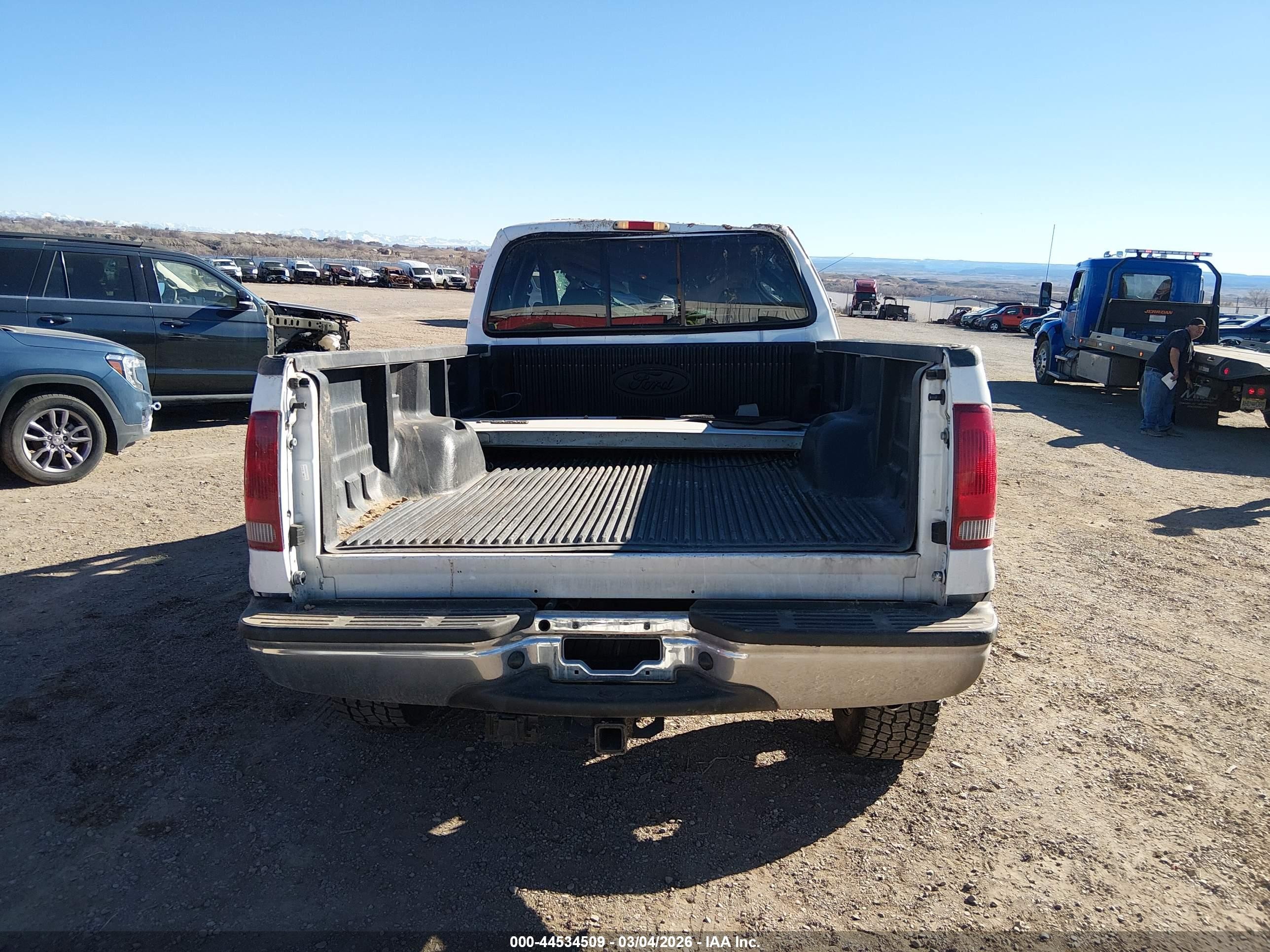 2002 Ford F-350 Lariat/xl/xlt White vin: 1FTSW31F32ED60543