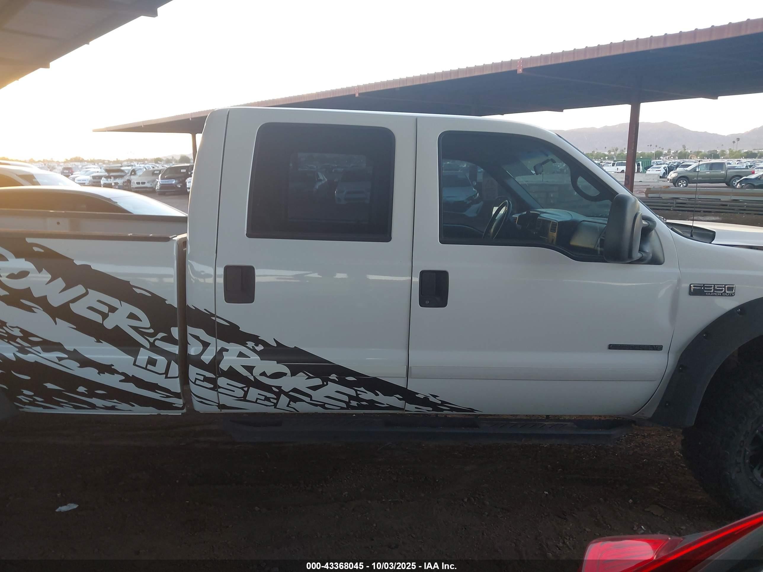 2002 Ford F-350 Lariat/xl/xlt White vin: 1FTSW31F42ED53312