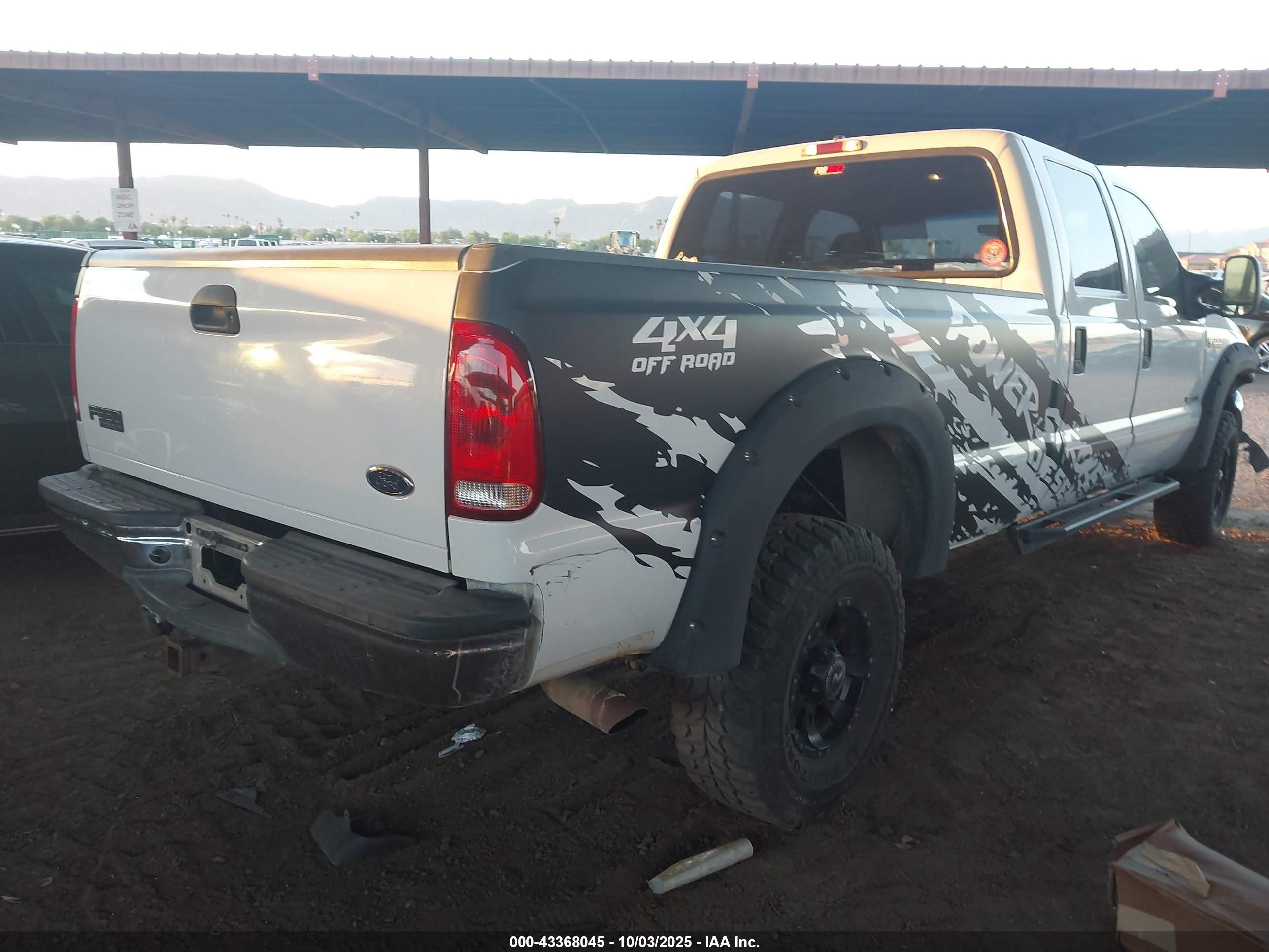 2002 Ford F-350 Lariat/xl/xlt White vin: 1FTSW31F42ED53312