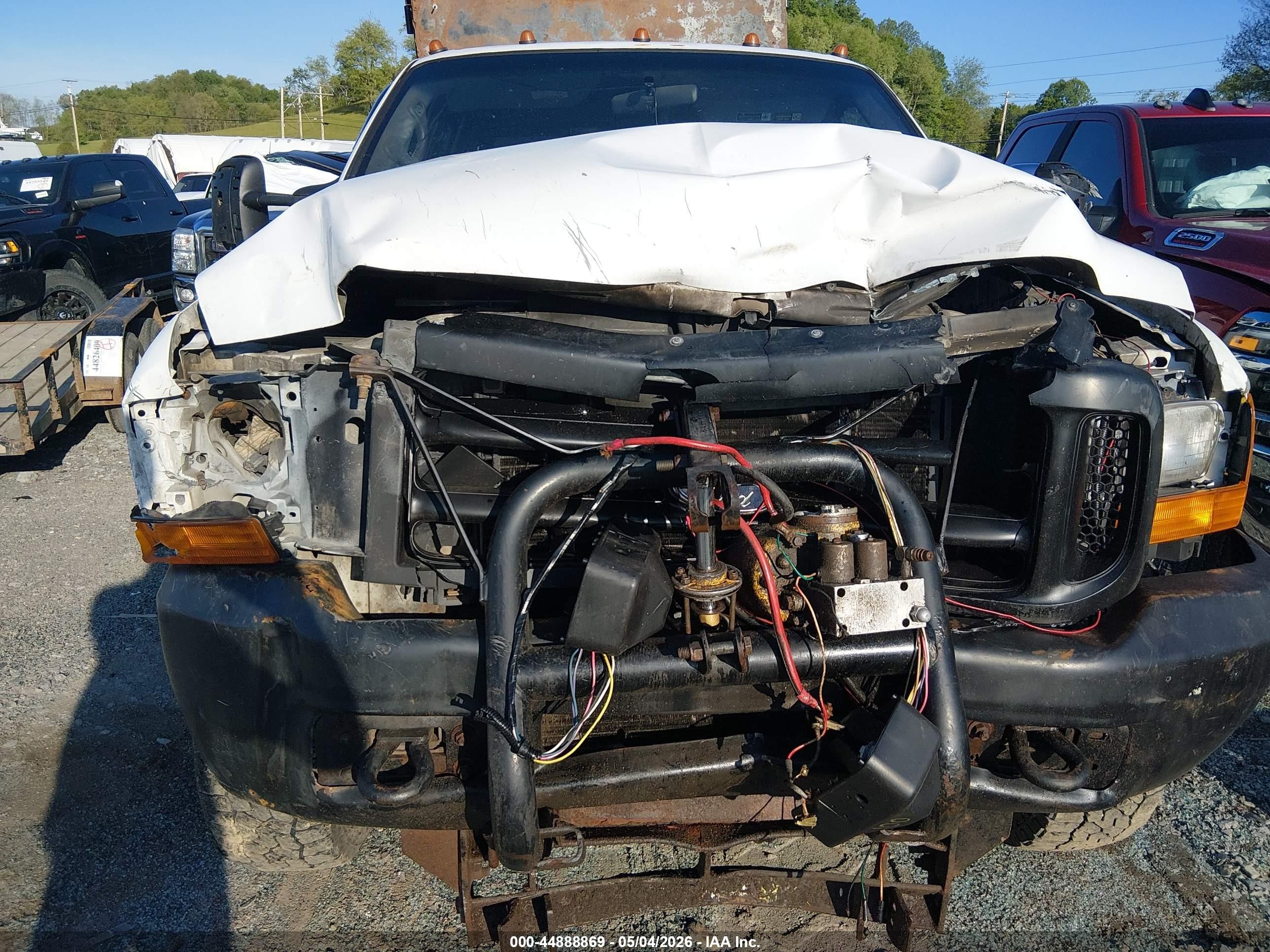 2000 Ford F-350 Lariat/xl/xlt White vin: 1FTSW31F7YEC61815