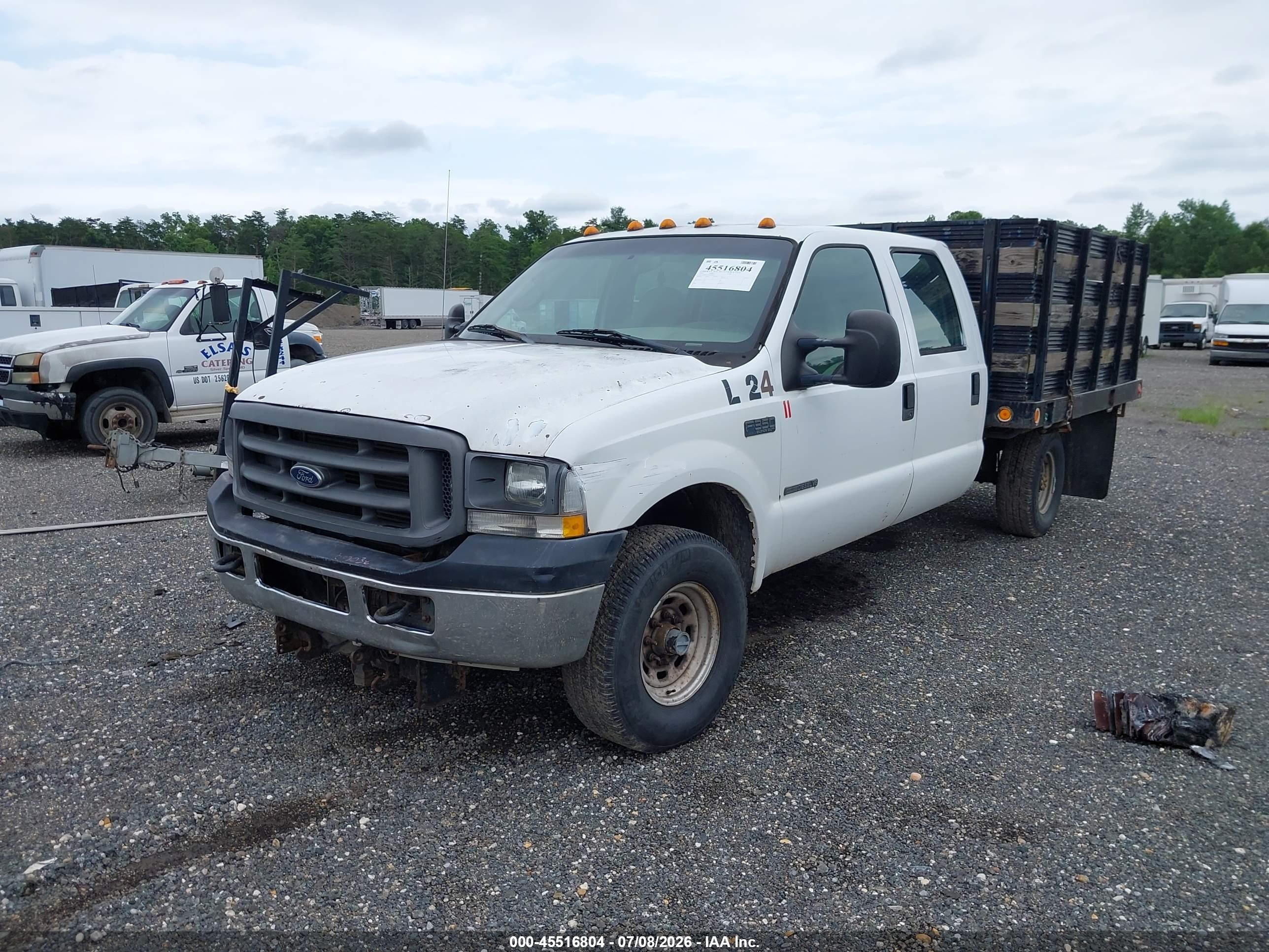 2002 Ford F-350 Lariat/xl/xlt White vin: 1FTSW31F92EB58418