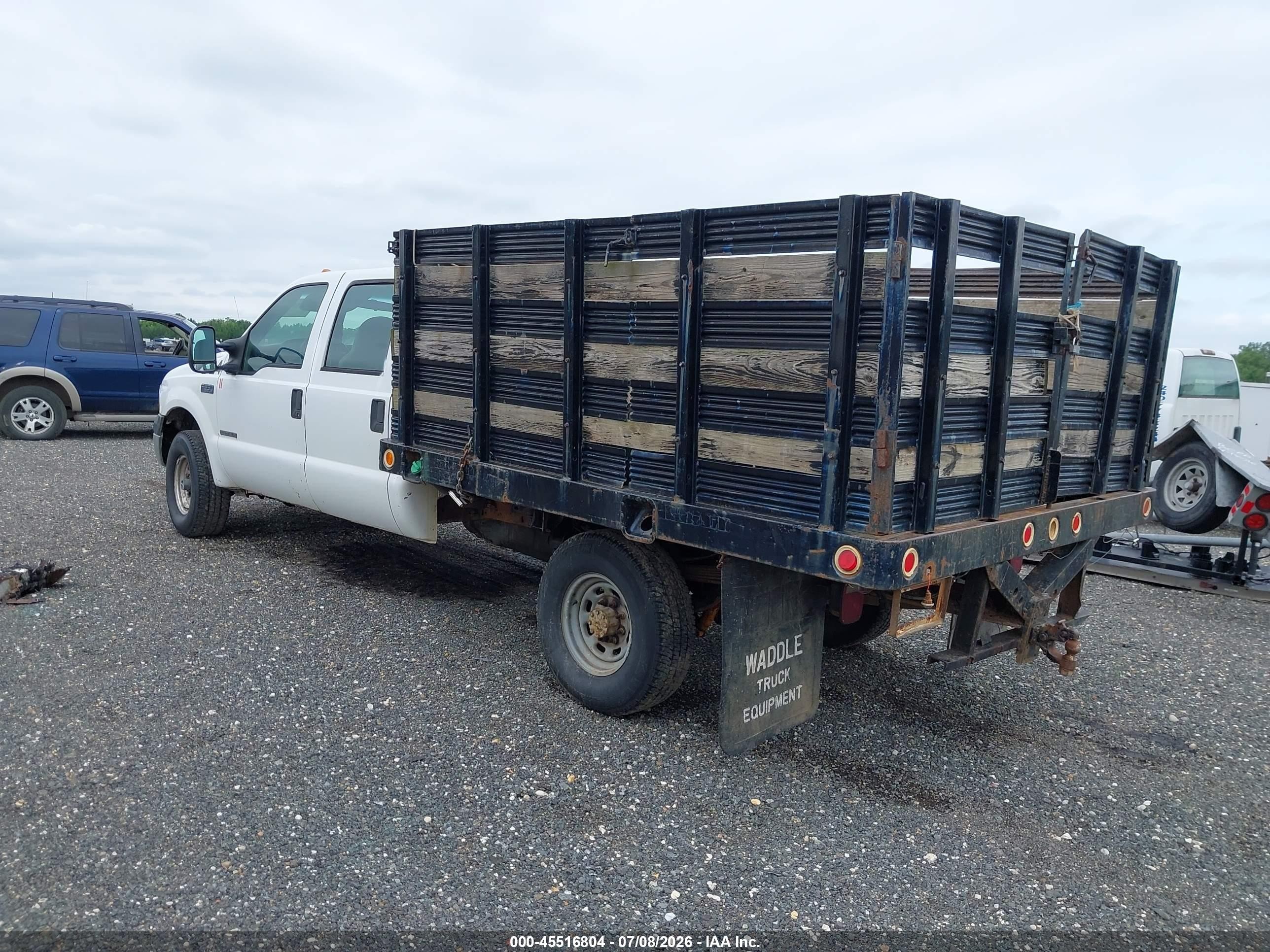2002 Ford F-350 Lariat/xl/xlt White vin: 1FTSW31F92EB58418