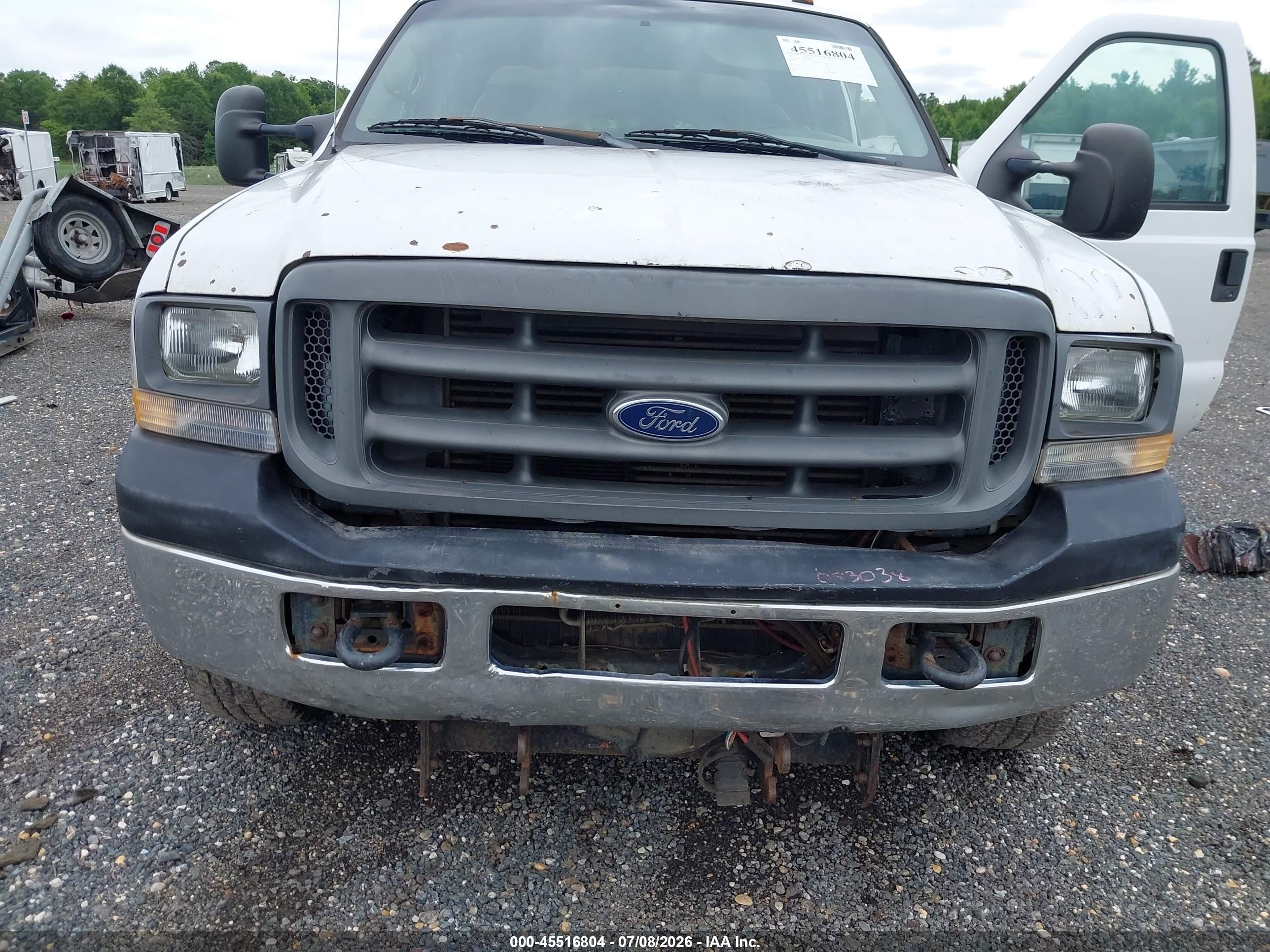 2002 Ford F-350 Lariat/xl/xlt White vin: 1FTSW31F92EB58418