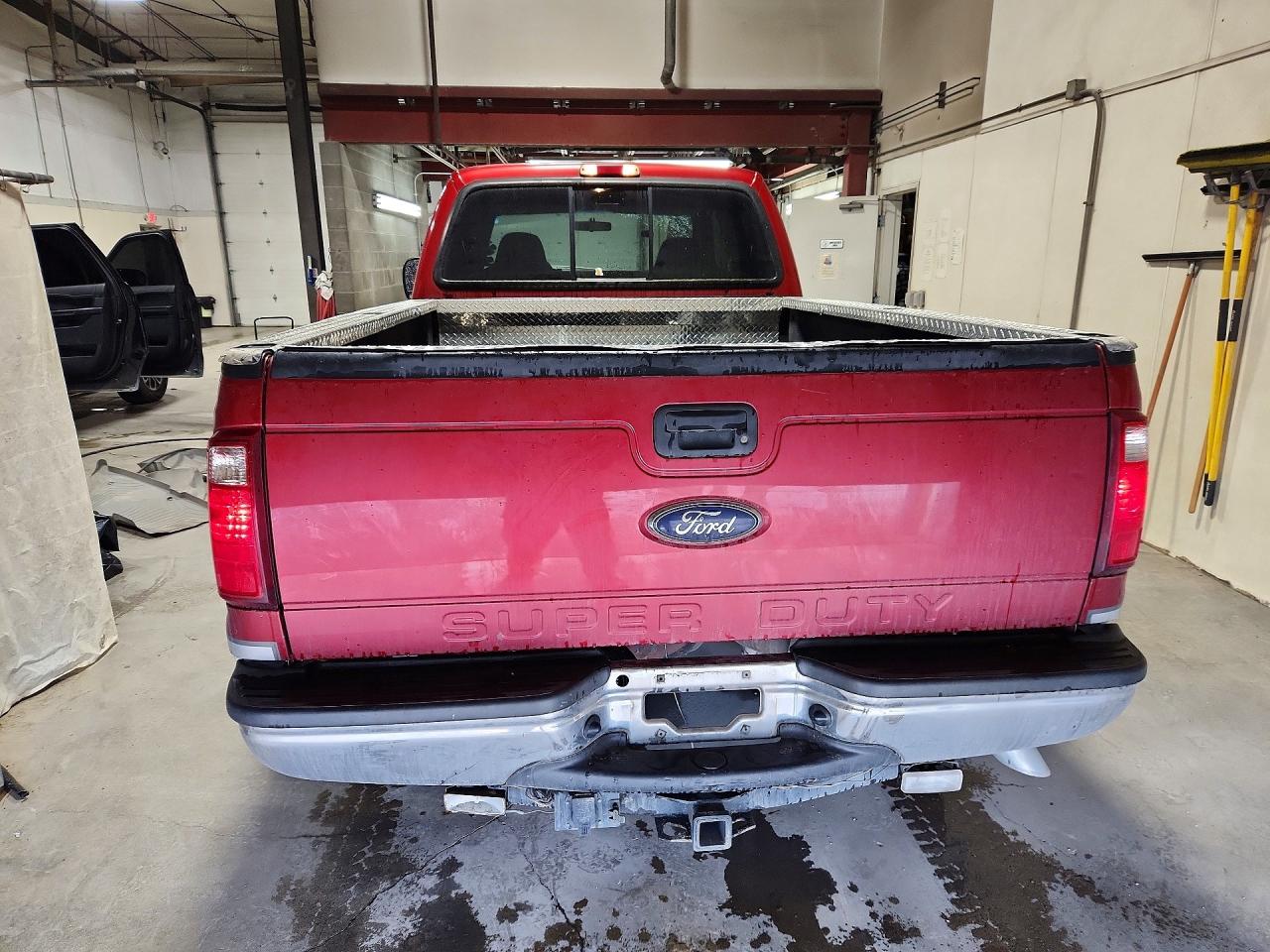 2003 Ford F350 Srw Super Duty Red vin: 1FTSW31FX3EA61326