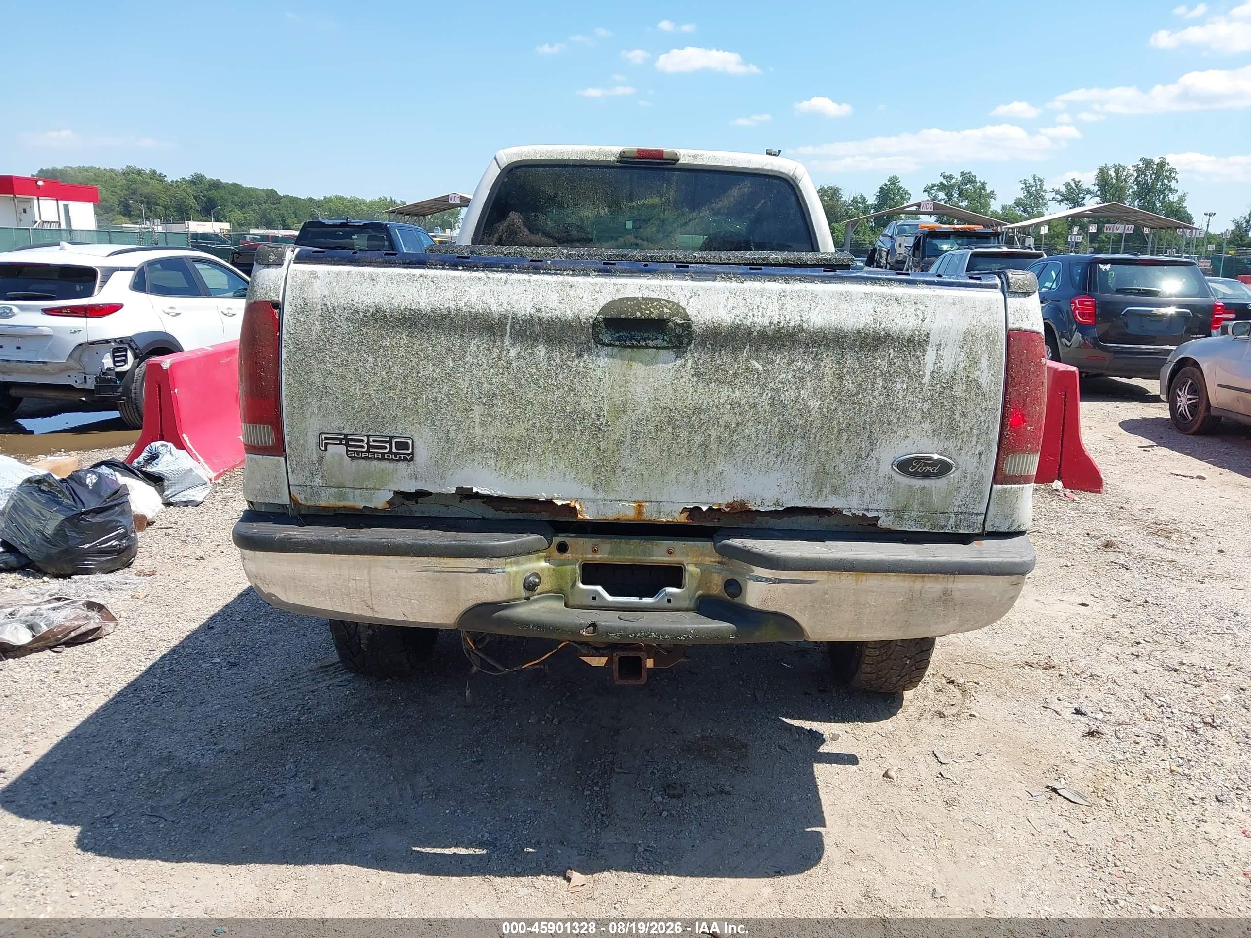 2004 Ford F-350 Lariat/xl/xlt White vin: 1FTSW31L84ED25201