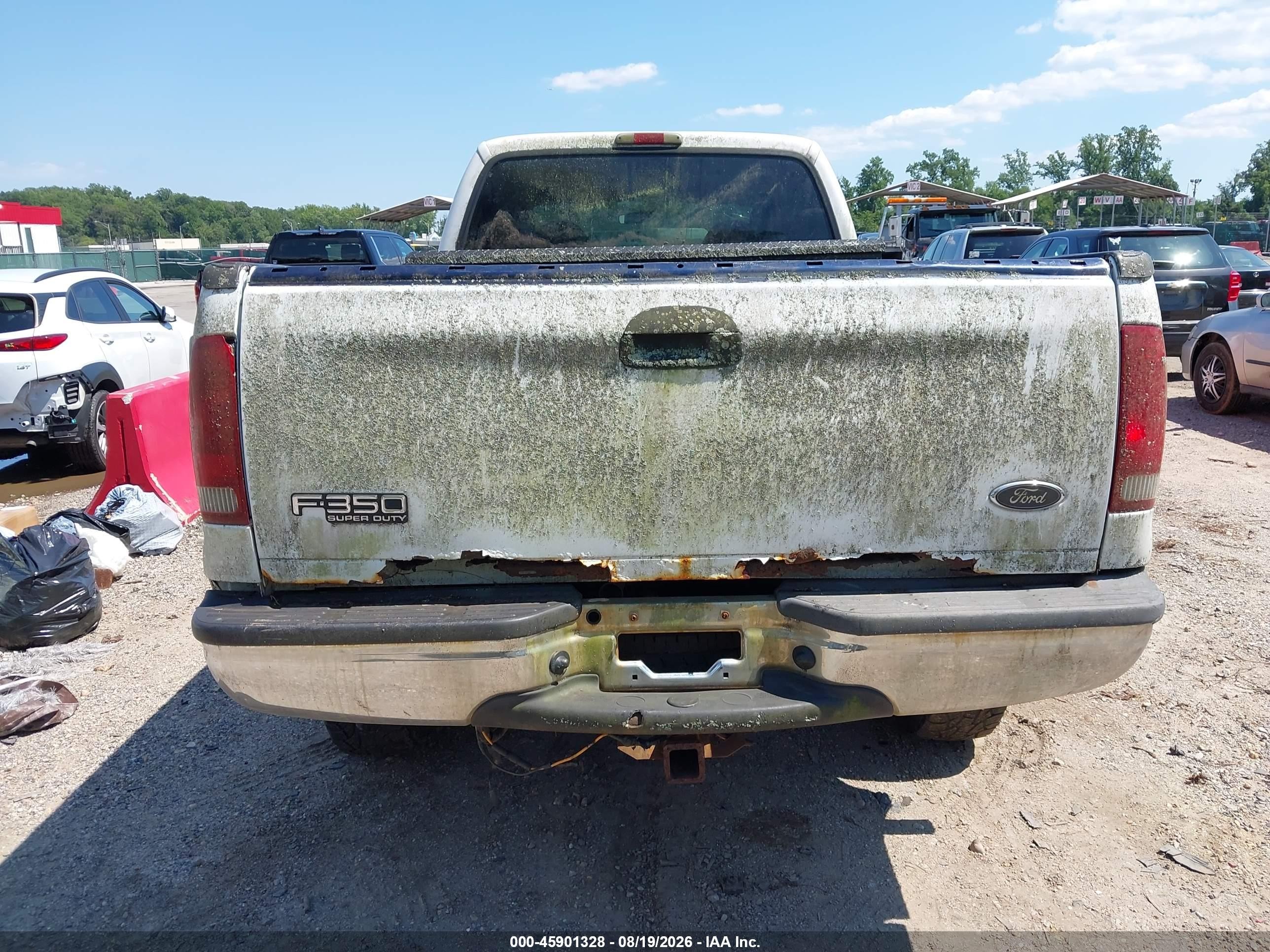 2004 Ford F-350 Lariat/xl/xlt White vin: 1FTSW31L84ED25201
