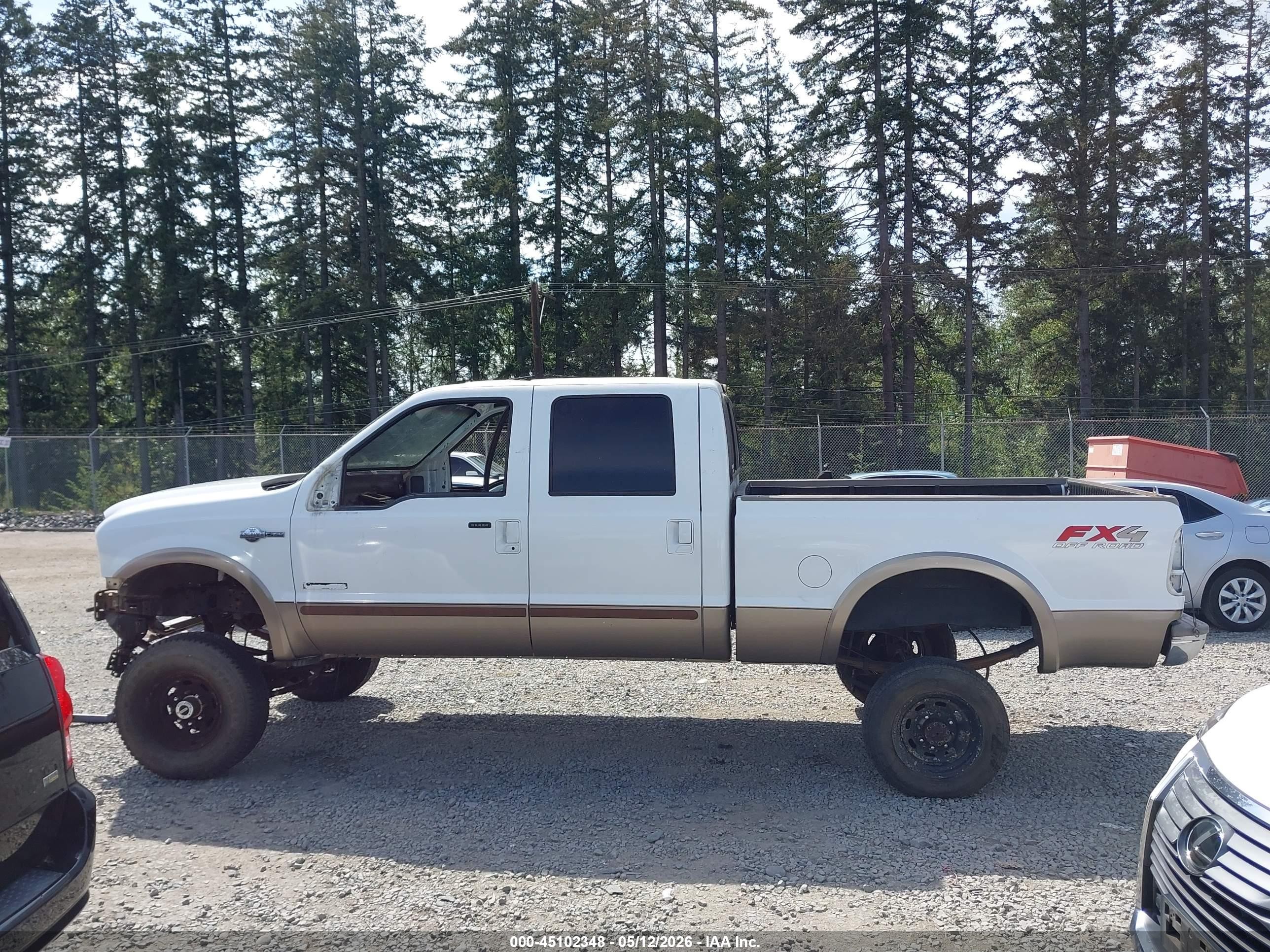 2004 Ford F-350 Lariat/xl/xlt White vin: 1FTSW31P14ED06007