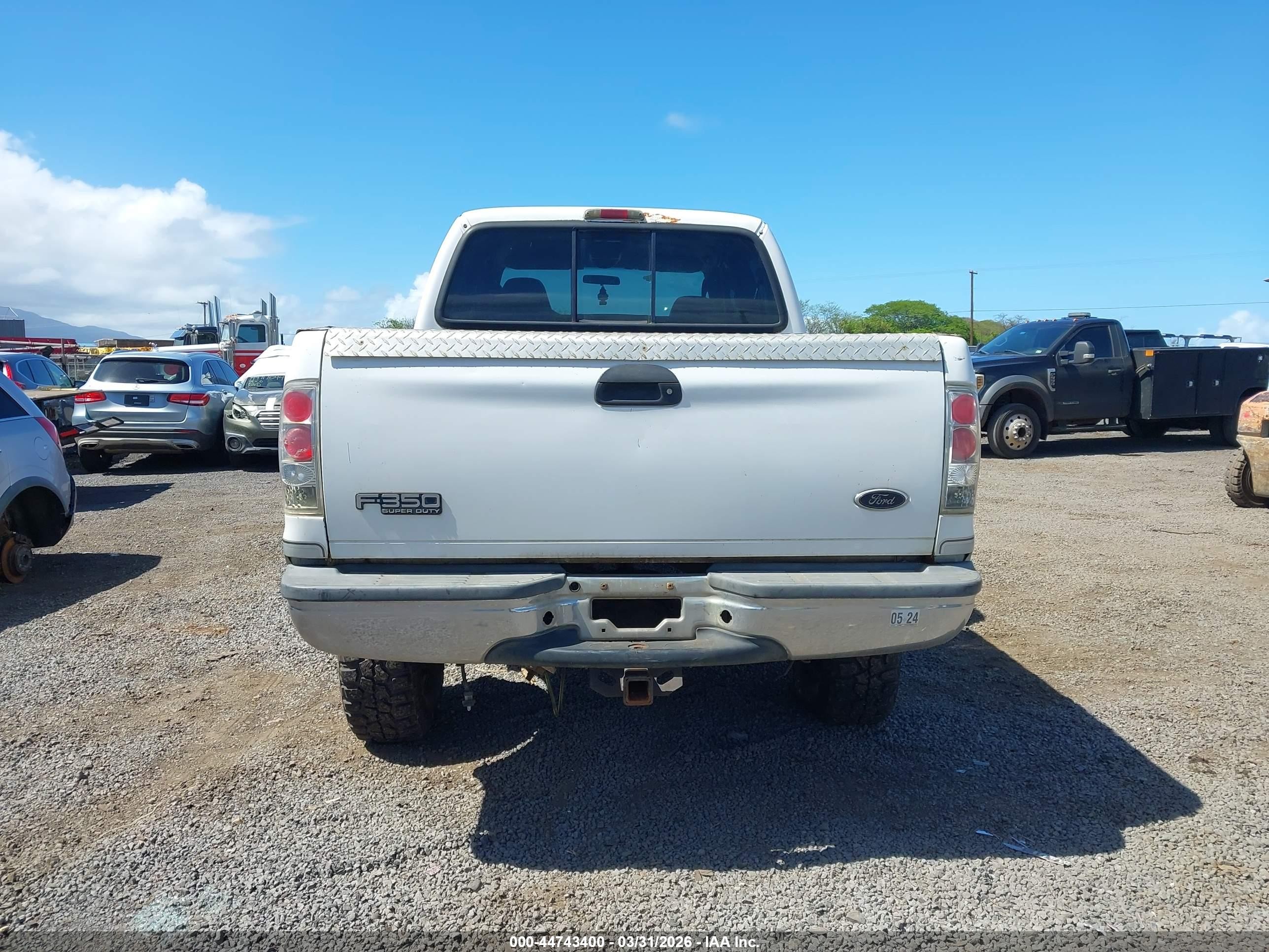 2003 Ford F-350 Lariat/xl/xlt White vin: 1FTSW31P23EC97137