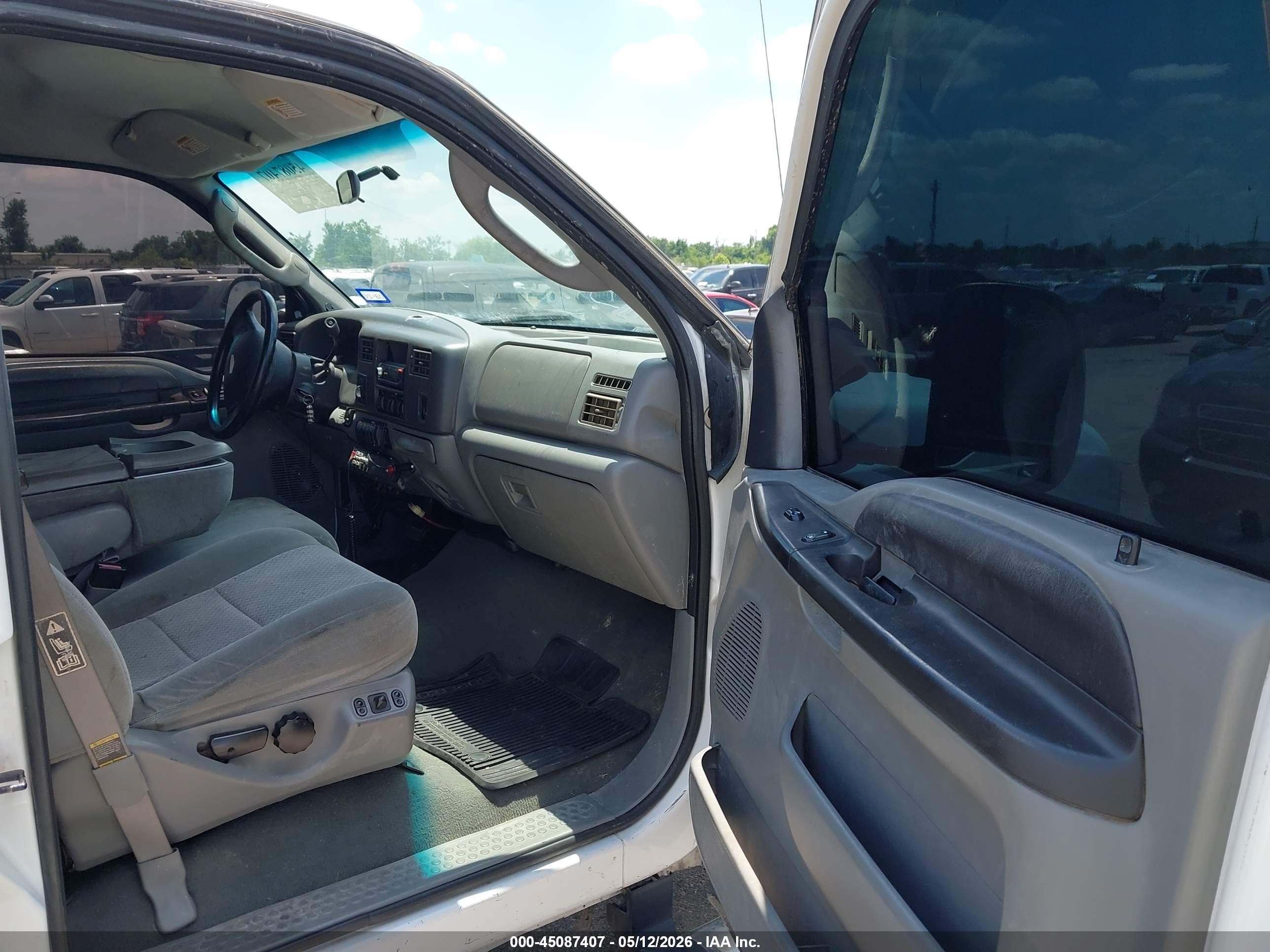 2004 Ford F-350 Lariat/xl/xlt Белый vin: 1FTSW31P74EA17620