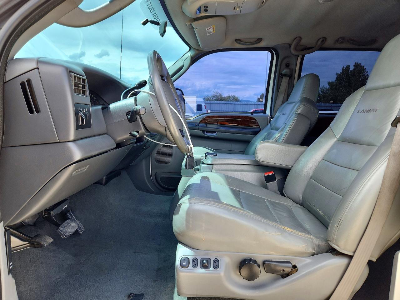 2003 Ford F350 Srw Super Duty White vin: 1FTSW31P83ED03913