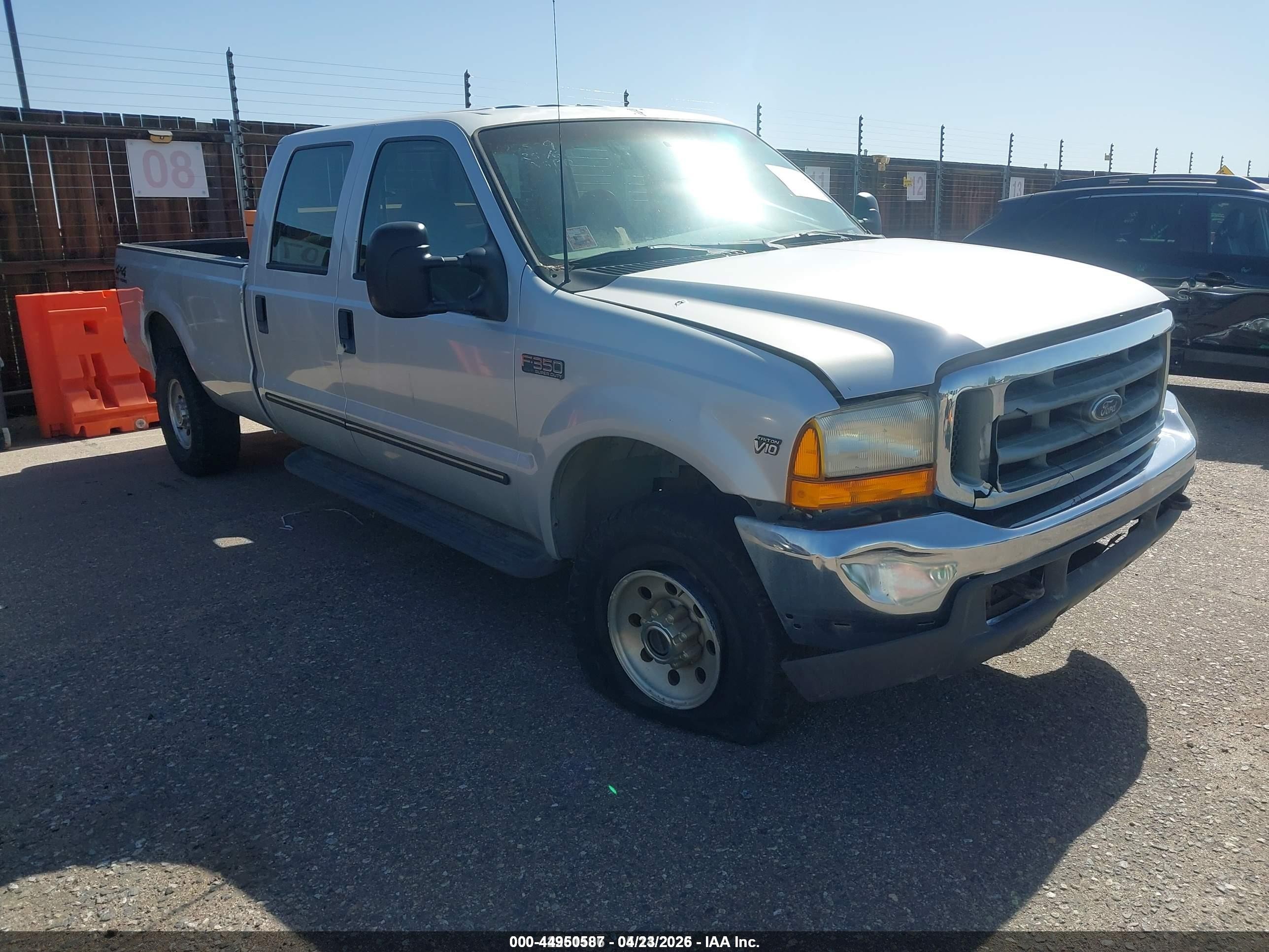 2000 Ford F-350 Lariat/xl/xlt Silver vin: 1FTSW31S6YEE49156