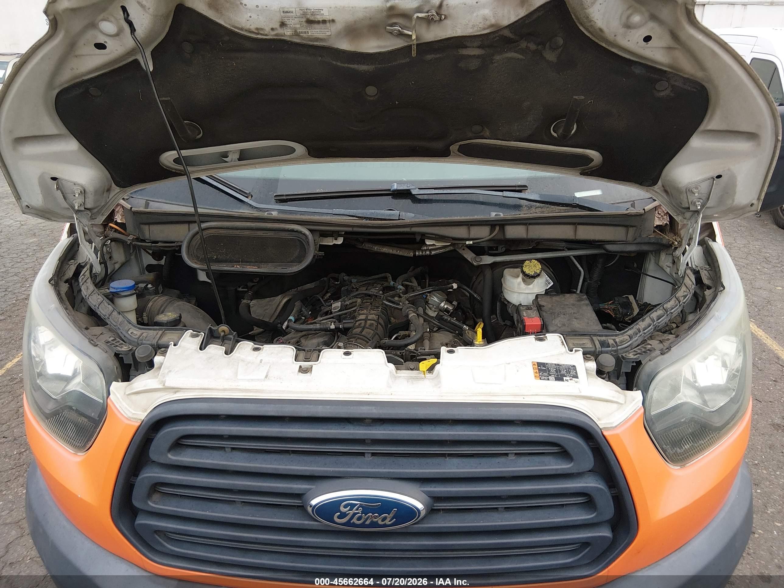 2015 Ford Transit-350   Orange vin: 1FTSW3XGXFKA02797