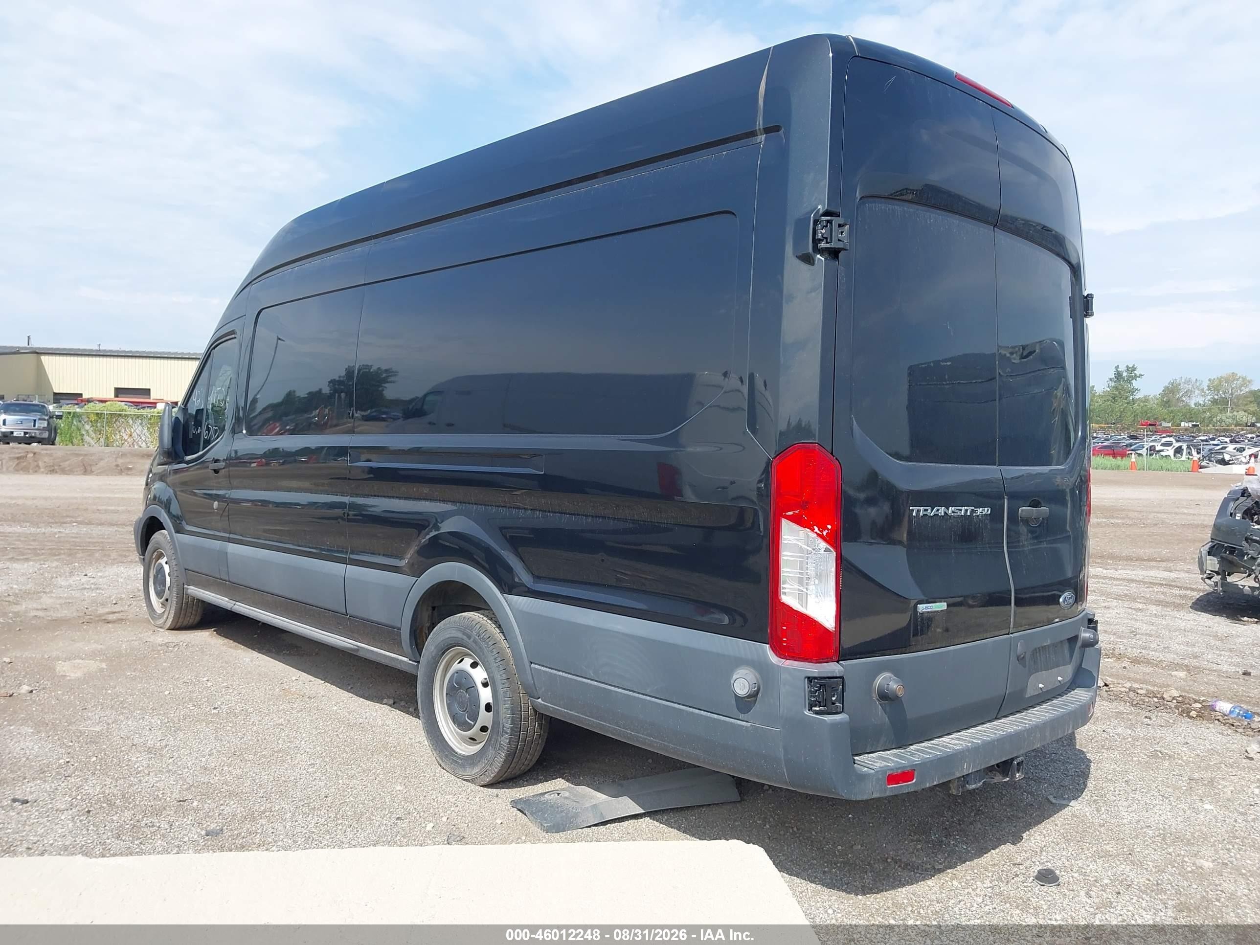 2015 Ford Transit-350   Black vin: 1FTSW3XGXFKA66757