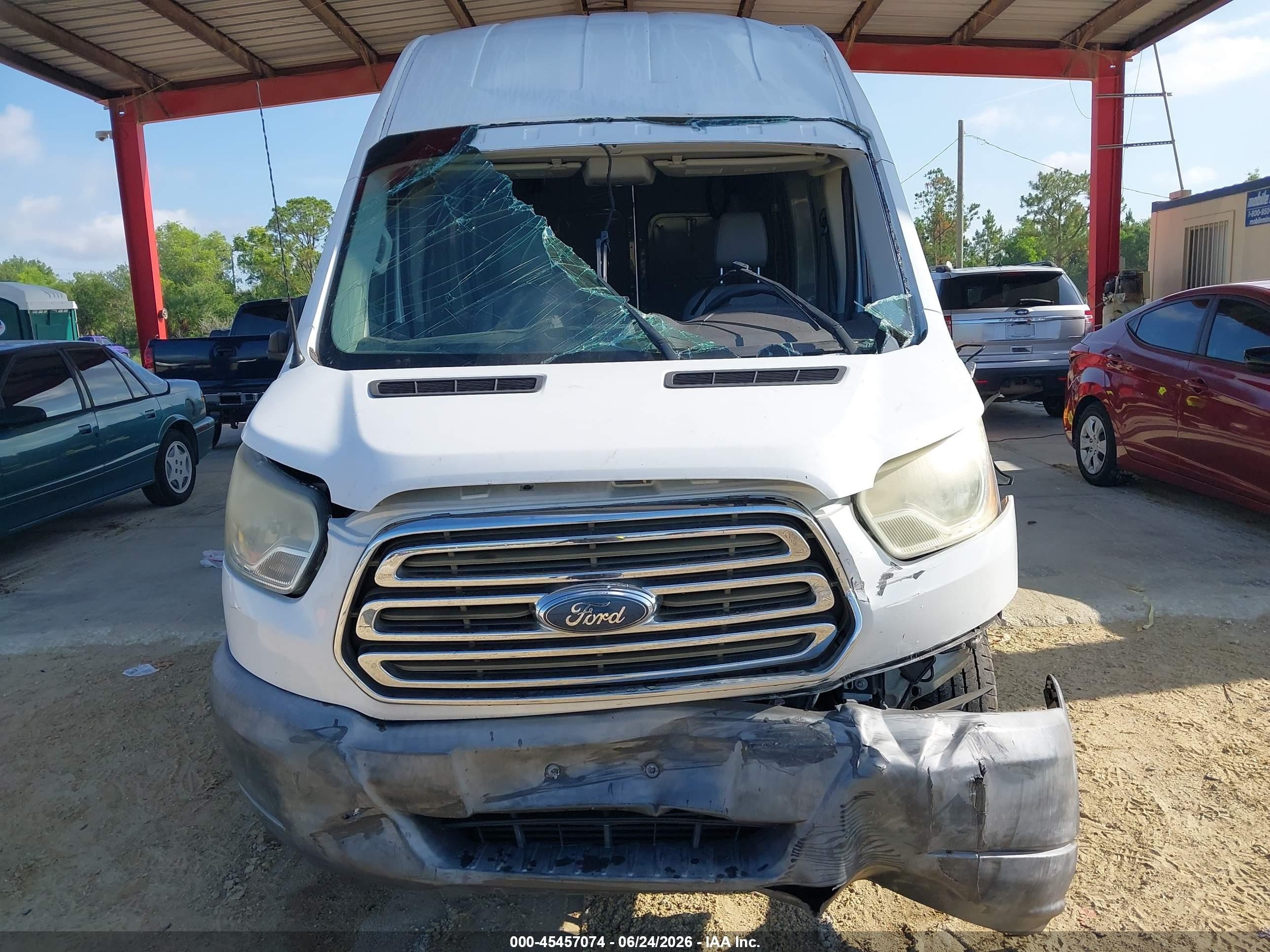 2015 Ford Transit-350   White vin: 1FTSW3XV5FKA48942