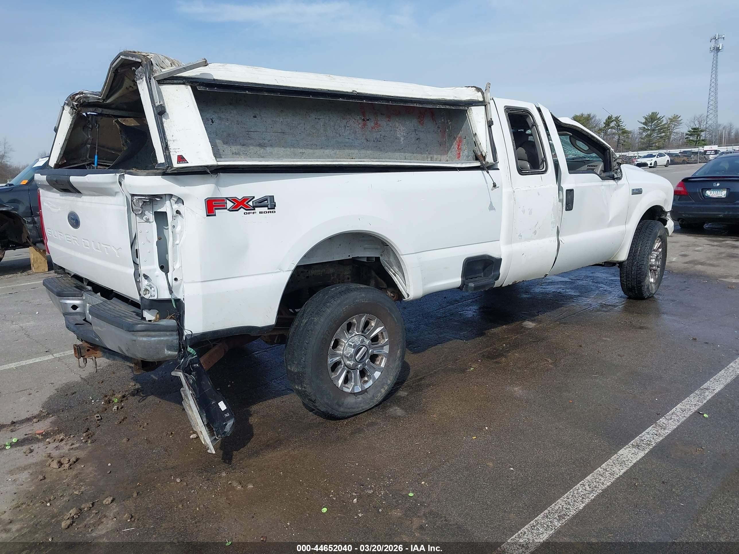 2005 Ford F-250 Lariat/xl/xlt White vin: 1FTSX20505EA93091