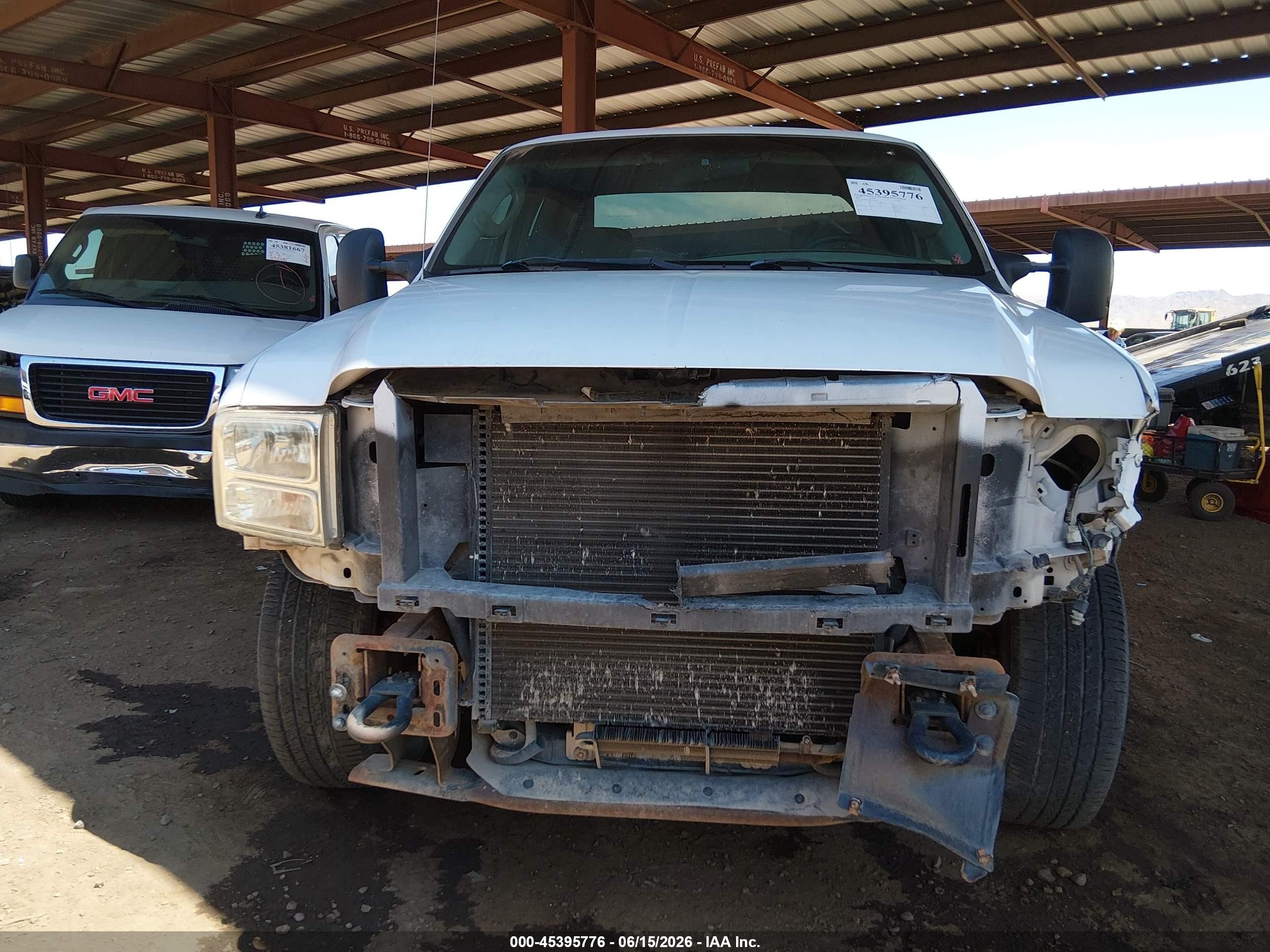 2005 Ford F-250 Lariat/xl/xlt Белый vin: 1FTSX20505EC50361