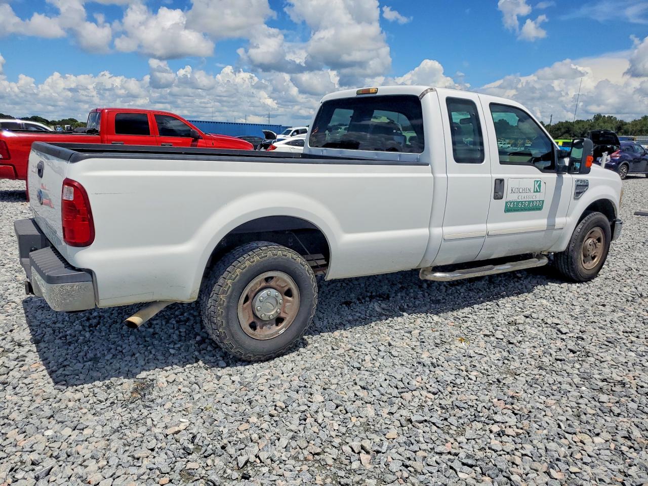 2008 Ford F250 Super Duty White vin: 1FTSX20518EC48882