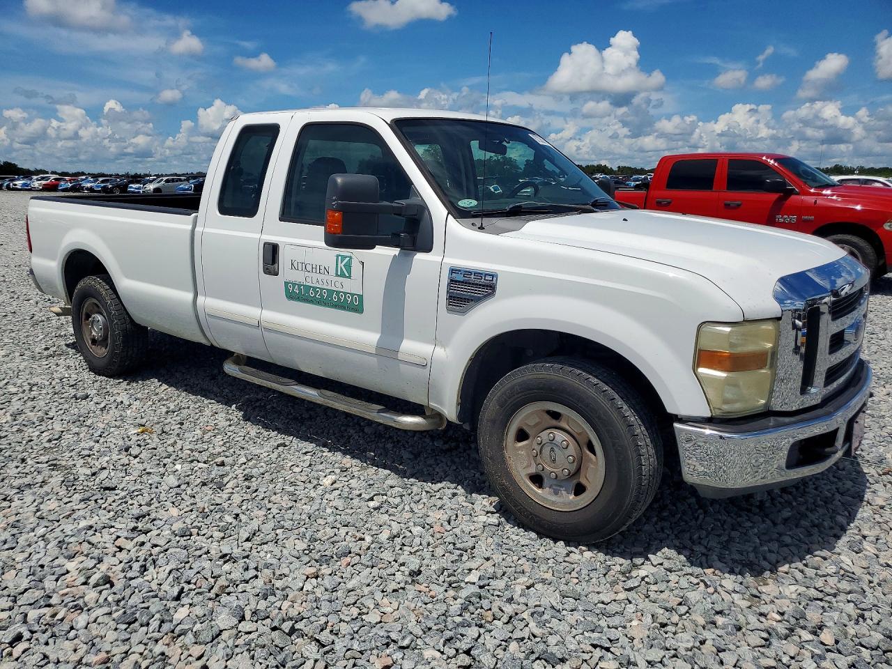 2008 Ford F250 Super Duty White vin: 1FTSX20518EC48882